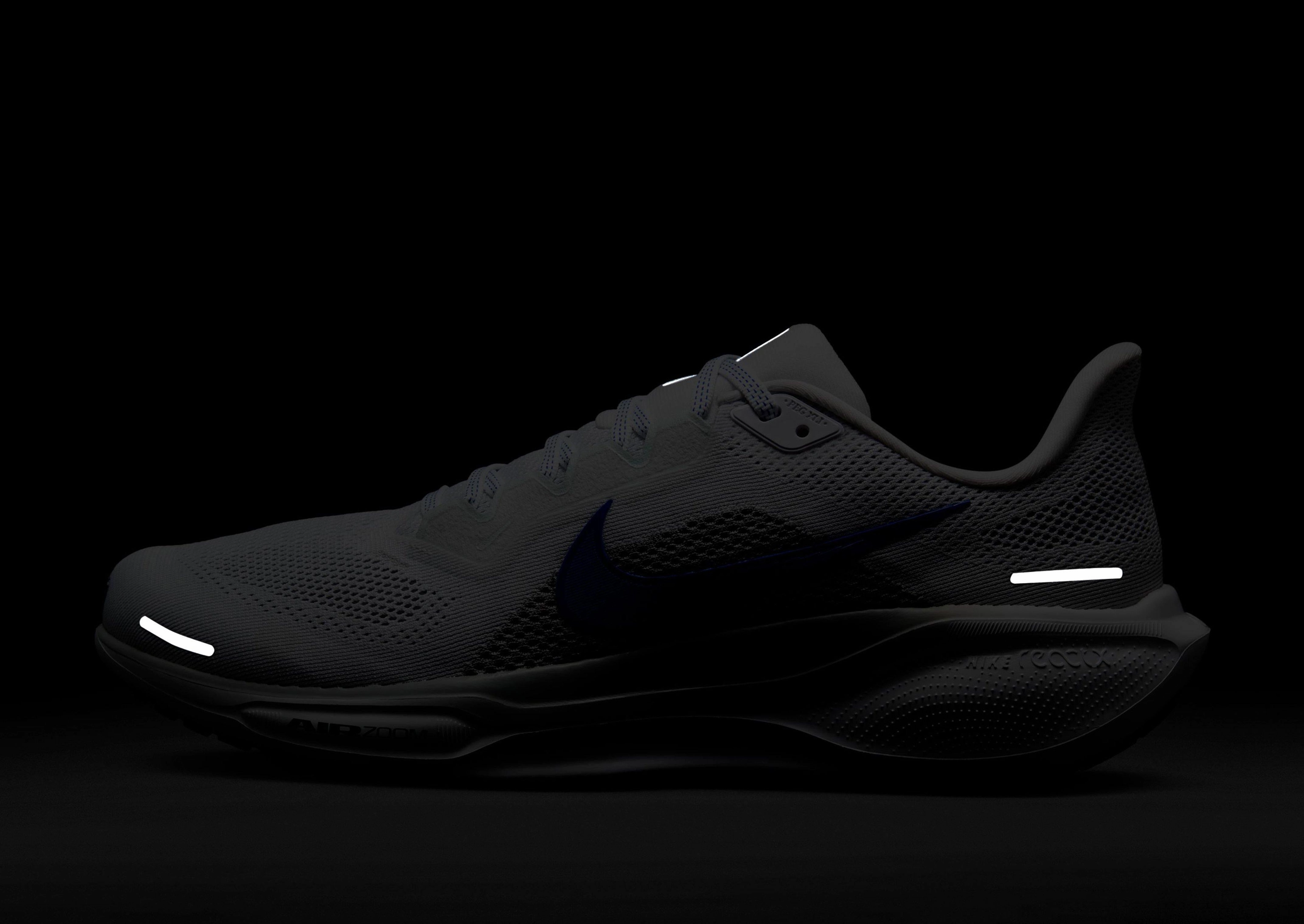 Urban Toolkit, Style Meets Tech, Next-Gen Vibe, Freedom Fit, All-Day Movement, Effortless Fit, Minimal Gear