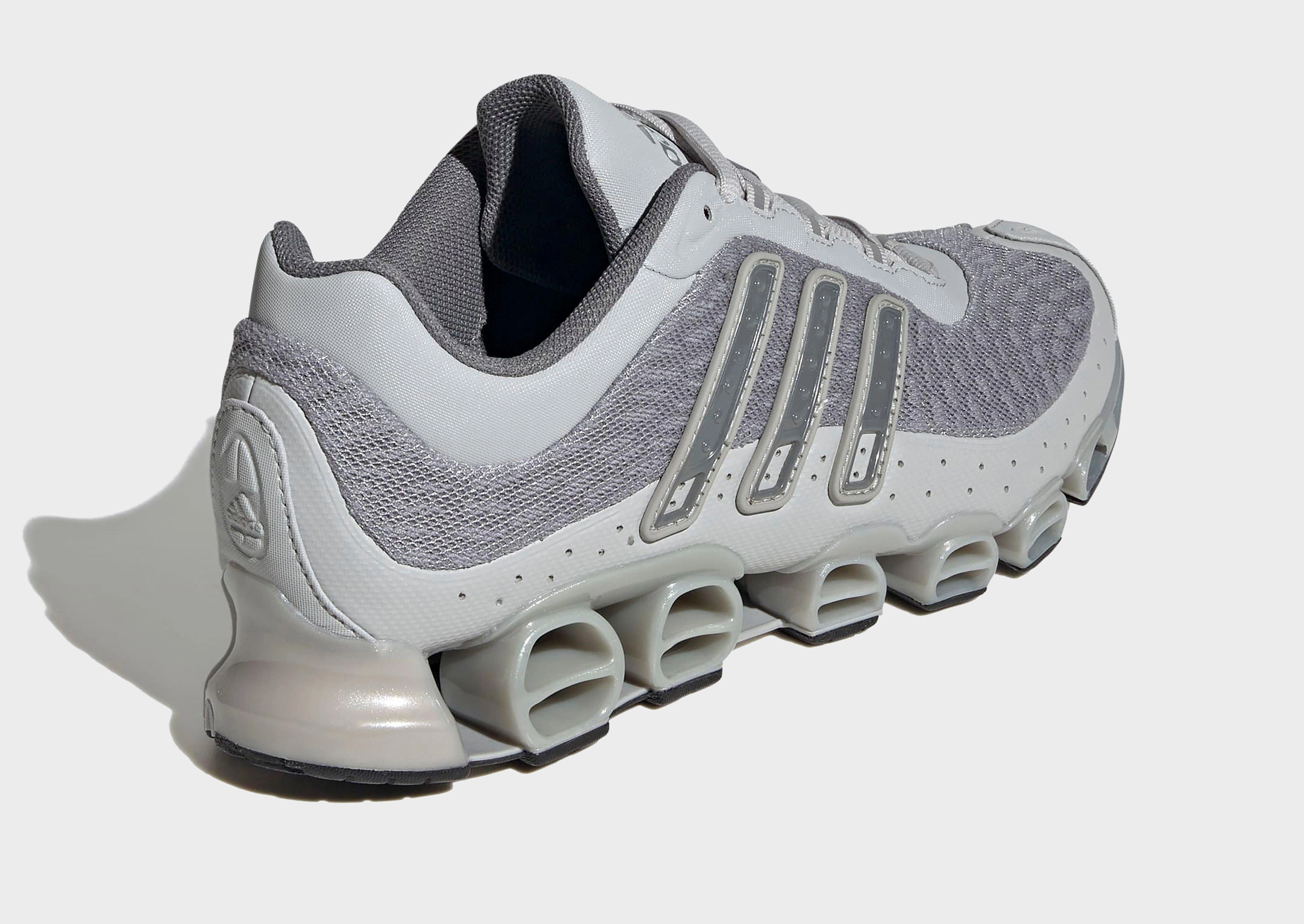 Style To Evolve, Motion-Wear Daily, Cool Motion, Made To Roam, Minimal Movement, Design-Led