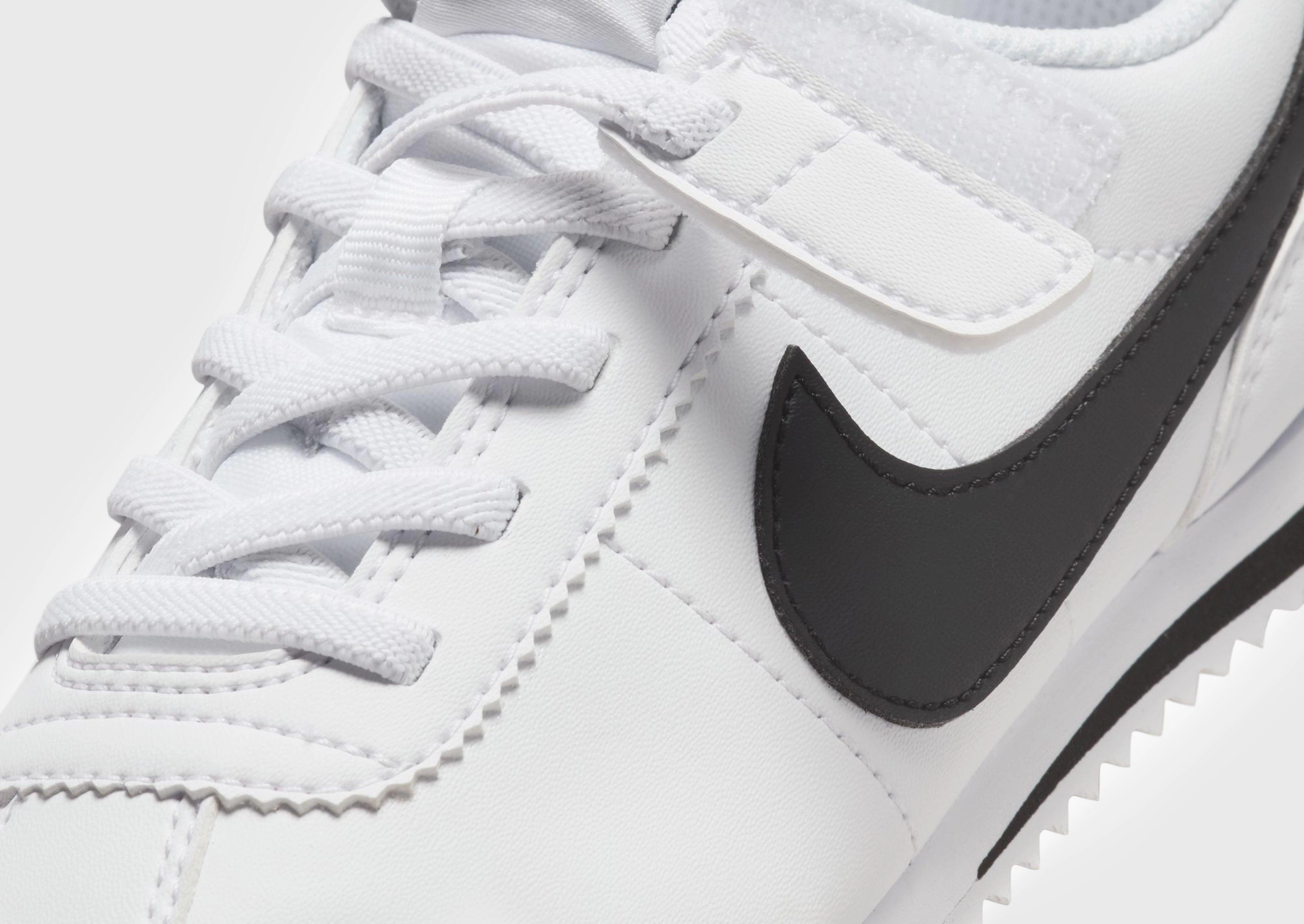 Future-Forward Comfort, Fresh Silhouette, Motion In Mind, Quiet Design, Crafted Minimal