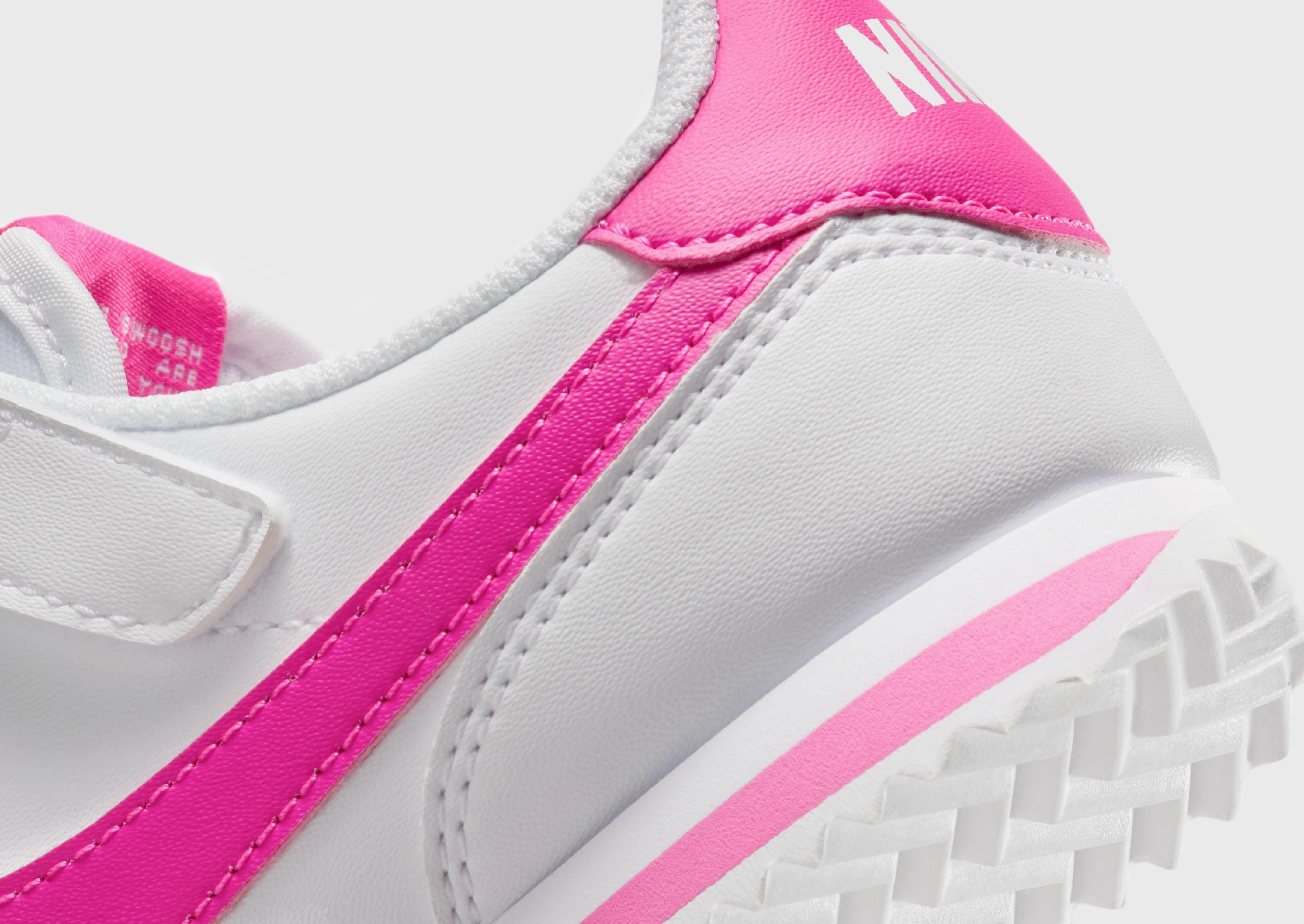 Streamlined Mobility, Purpose-Built Fit, Comfort All Ways, Pure Lines, In-Motion Look