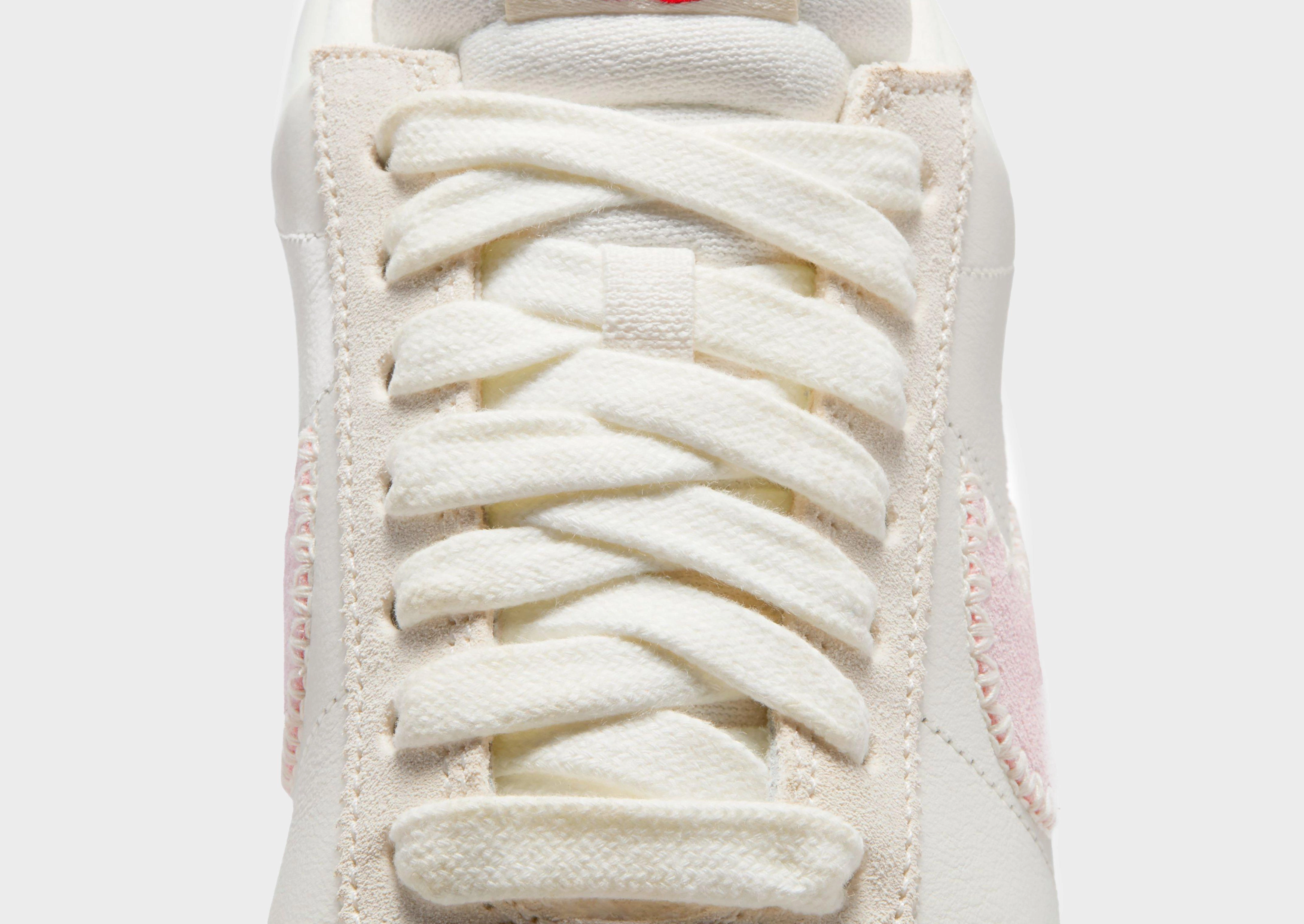 Sleek Essentials, Comfort All Ways, Clean Energy, Life In Layers, Soft Structure