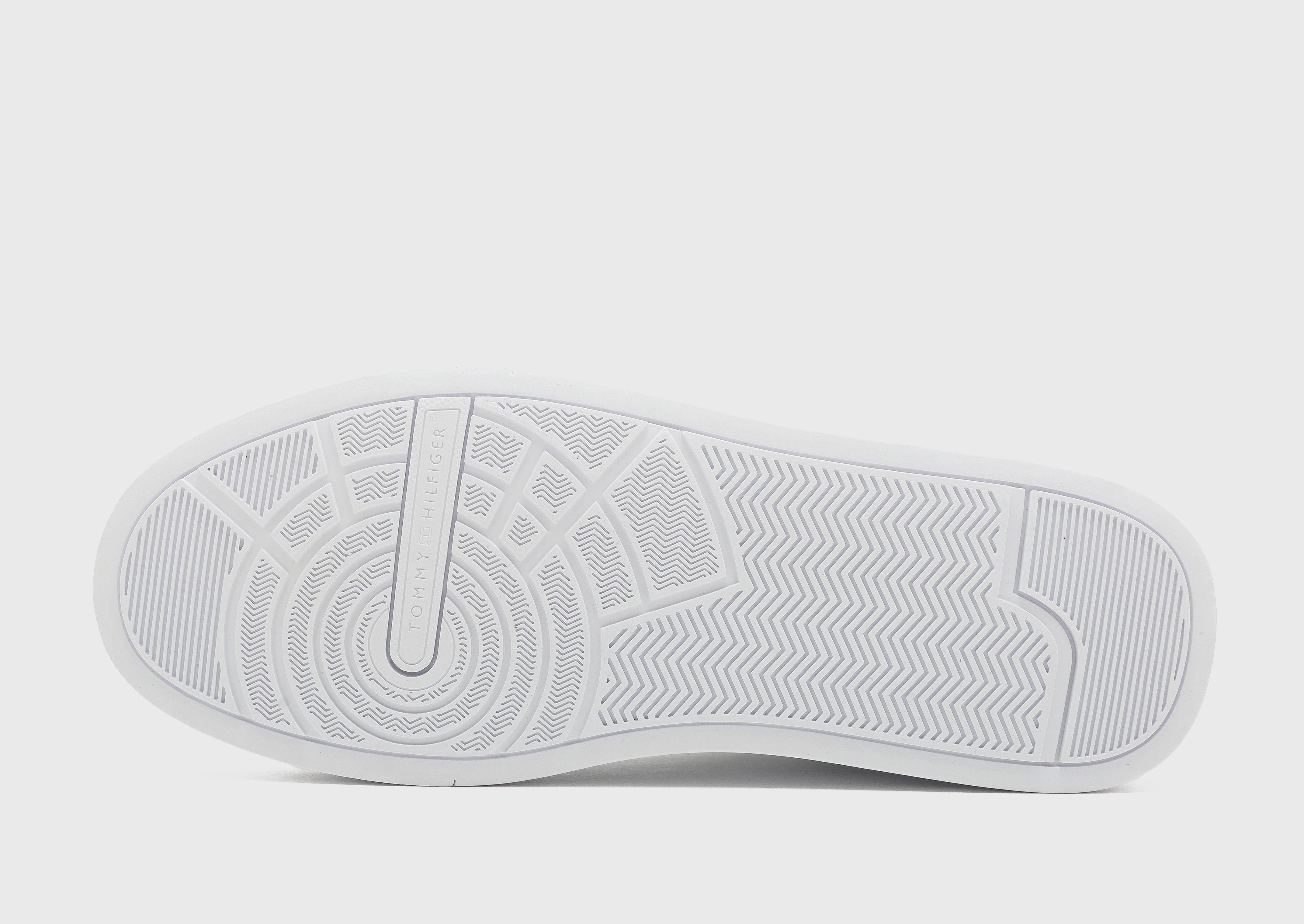 Flow-Forward Gear, Versatility Gear, Style Flowwear, Pure Look, Shift Gear, Future-Ready Looks, Minimalist Edge, Quiet Cool