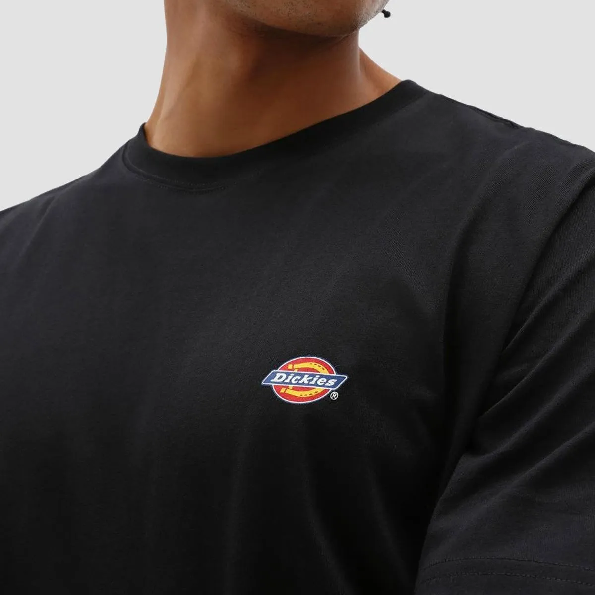 Go Further, Ease Engineered, Move Clean, Crafted Fit, Cool Rhythm, Functional Ease, Performance Meets Style, Flow-Wear Future