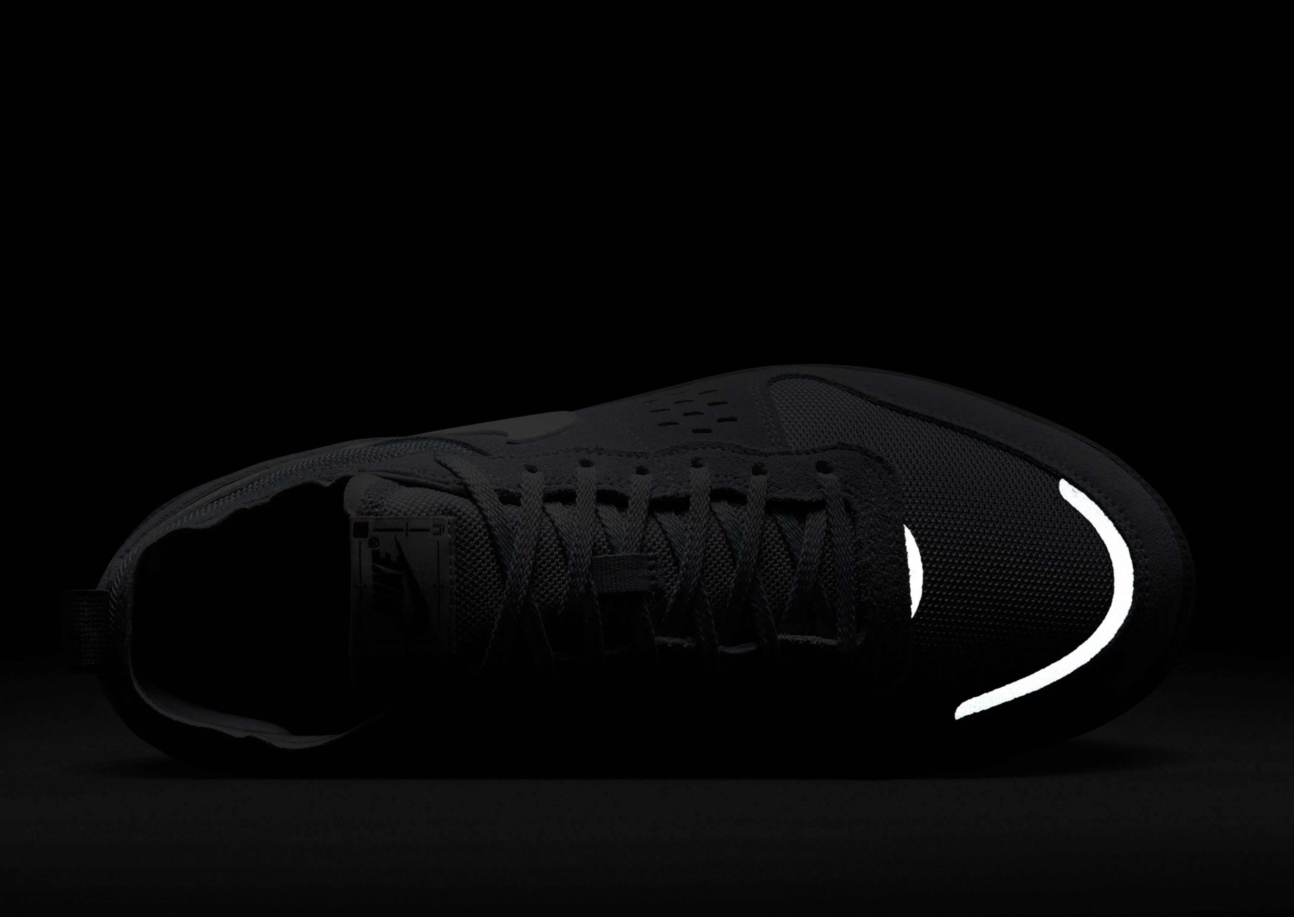 Built For Real, Modern Motionwear, Subtle Style Gear, Less Is More, Shift-Mode, Next In Line