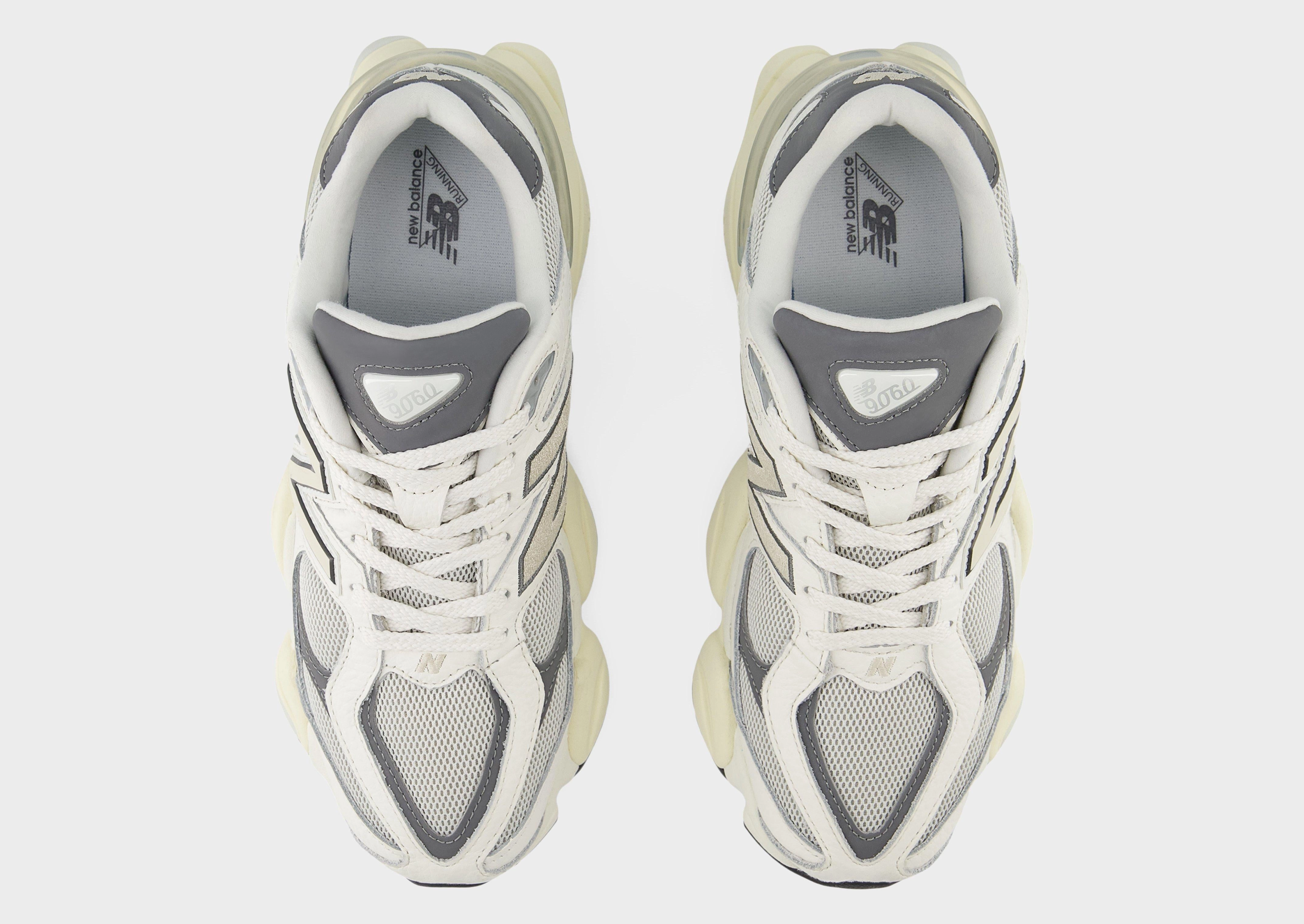 Motion Simplicity, Engineered For Now, Universal Outfit, Modern Identity, Clarity In Motion, Versatile Mood
