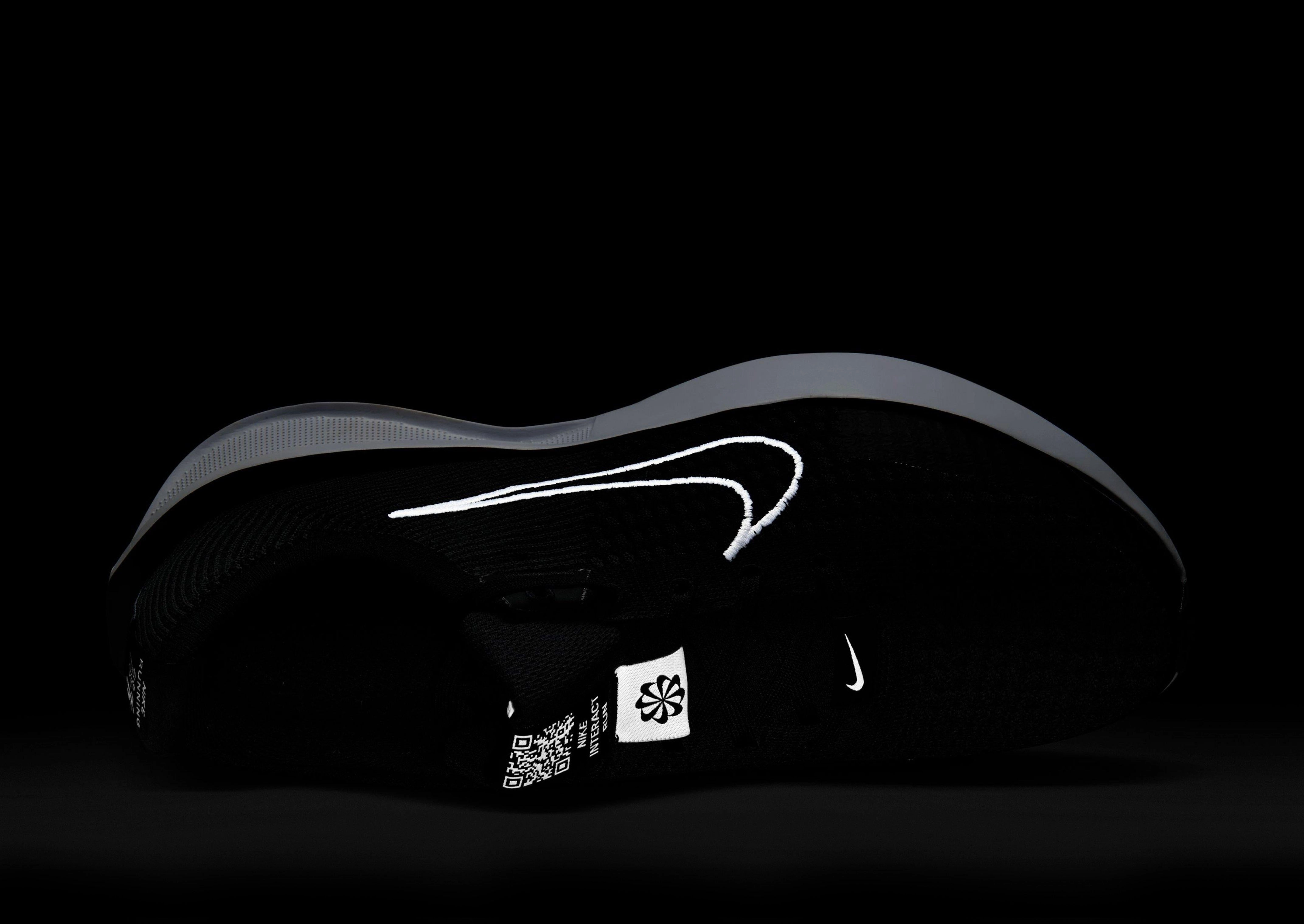 Essence Of Movement, Smart Design Gear, Coolly Crafted, Form In Action, Wear Reimagined, City State