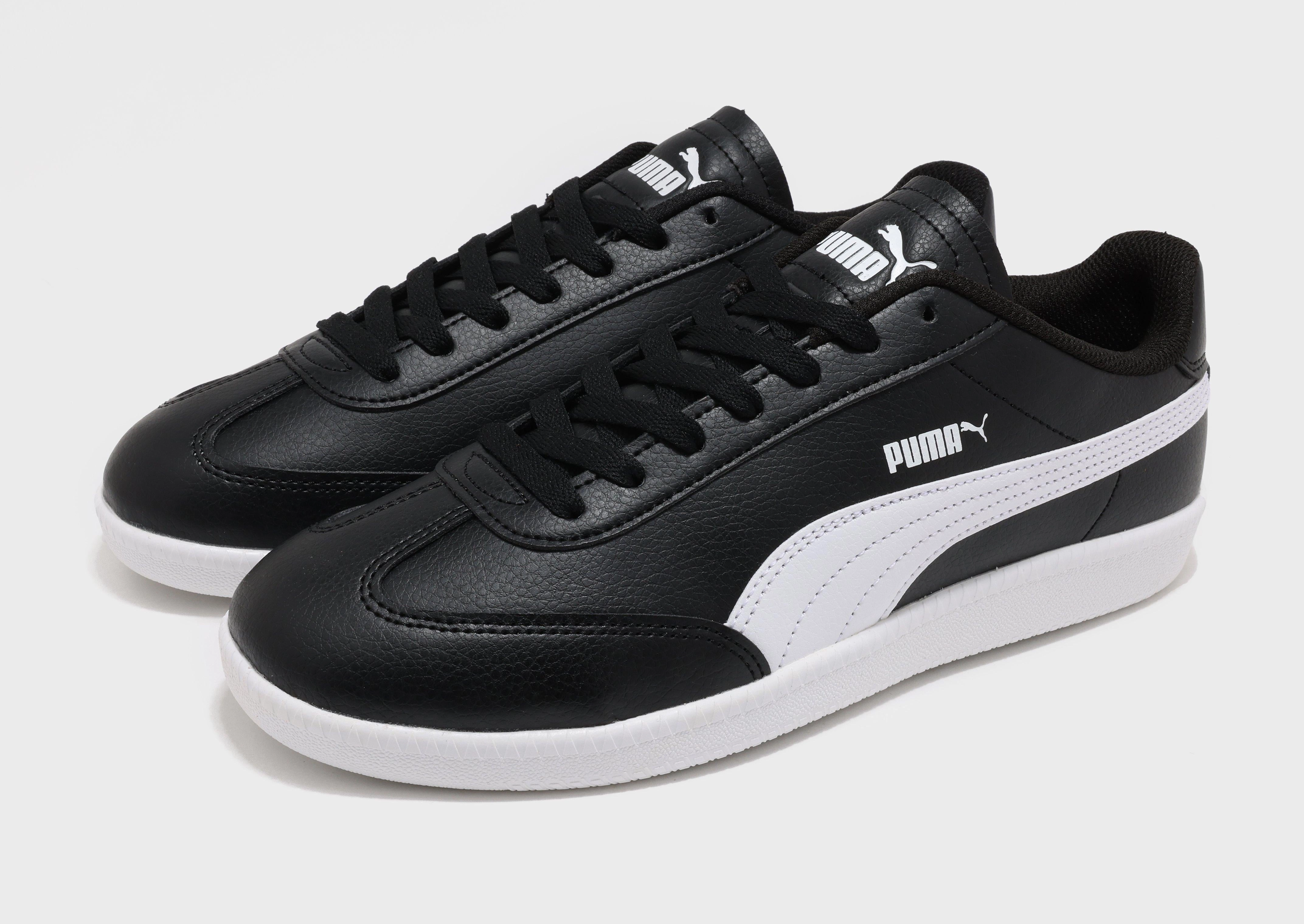 Modern Momentum, Versatile Build, Dynamic Looks, Comfort-Focused, Minimal Focus, Feel The Flow