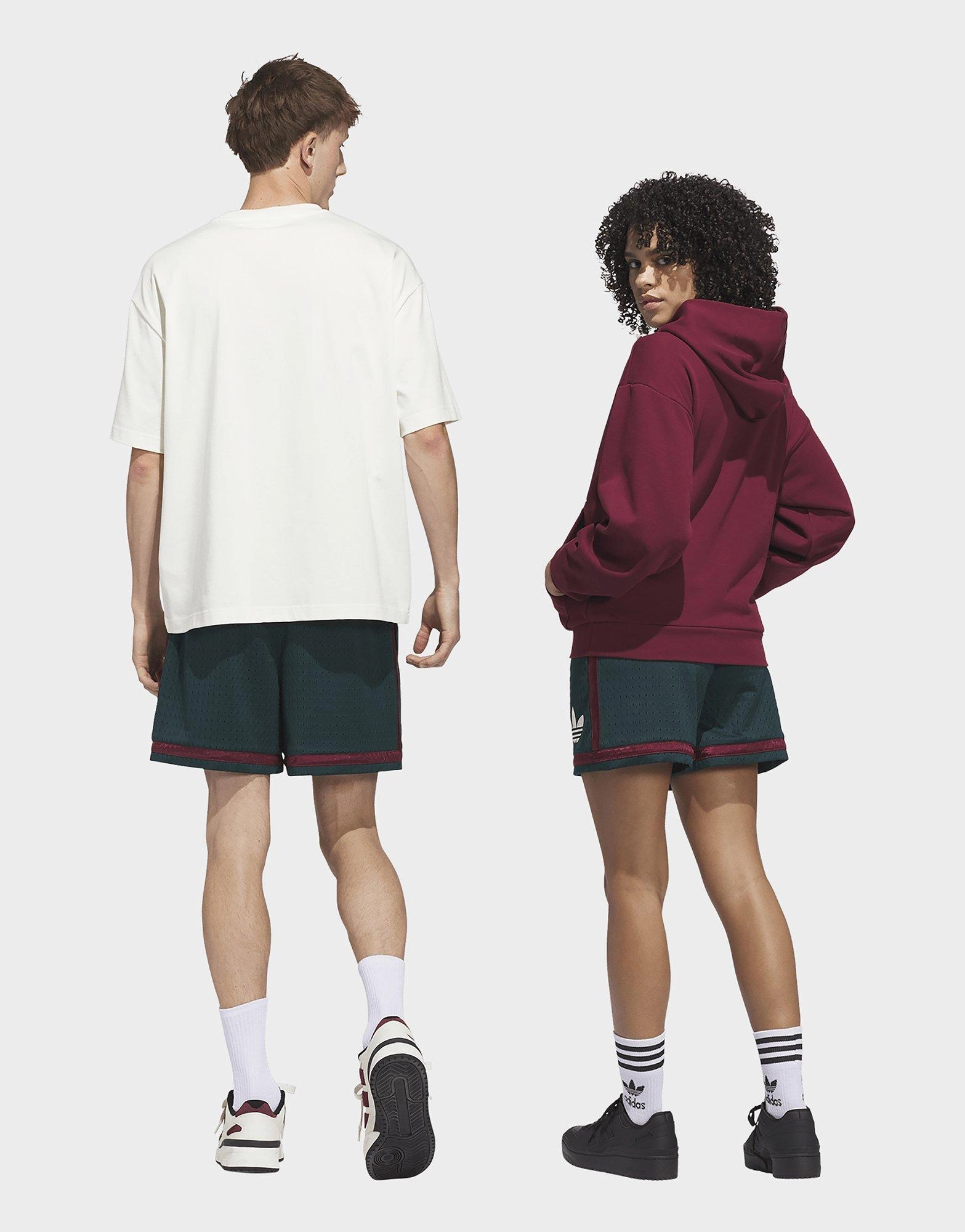 Change-Ready, Your Core Layer, Lightweight Living, Calm Aesthetic, Ultra-Clean Style, Fluid Profile, Crafted In Flow