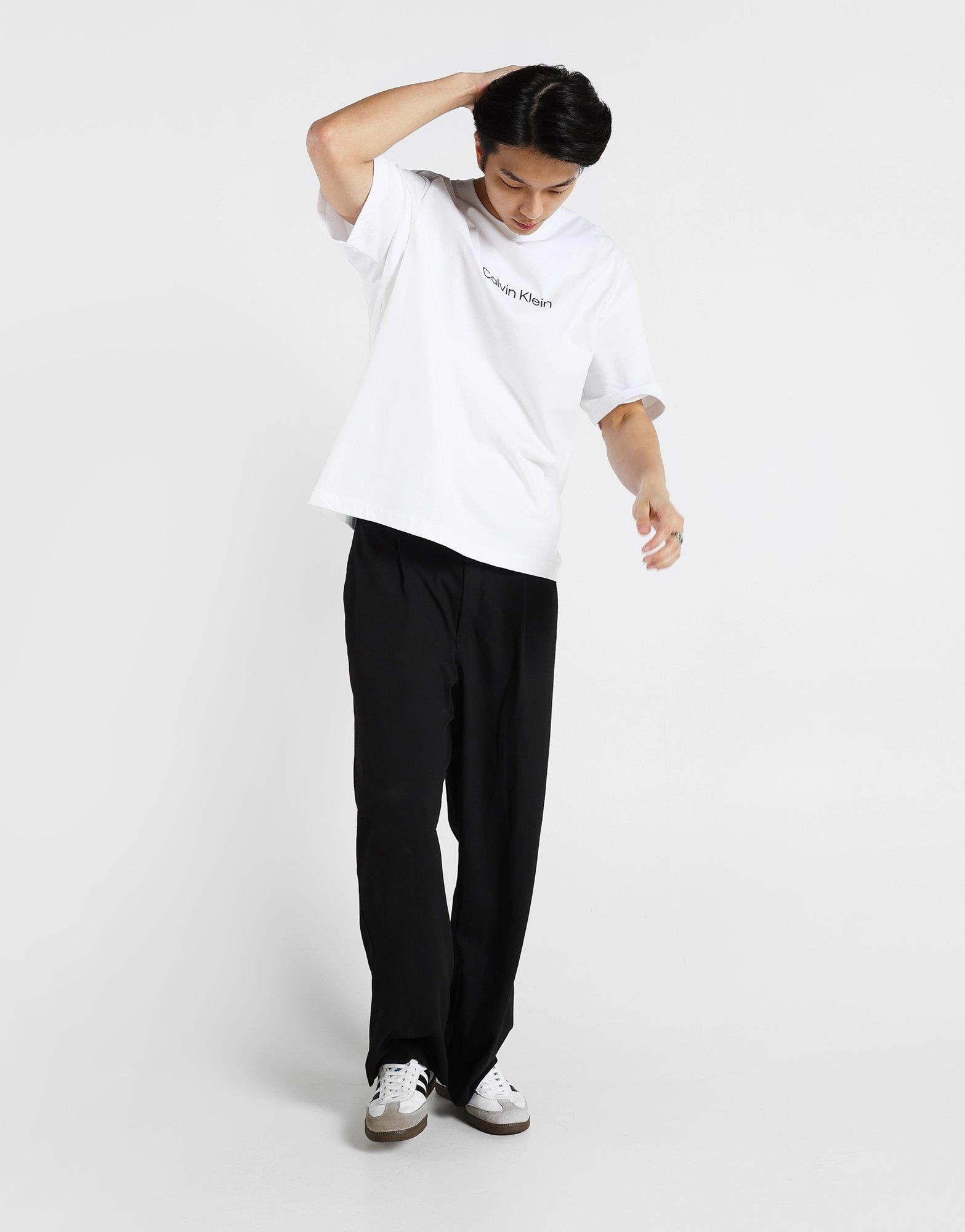 Design-First, Flowwear, Crafted Silhouette, Evolved Form, Your Livewear, Bold Minimal