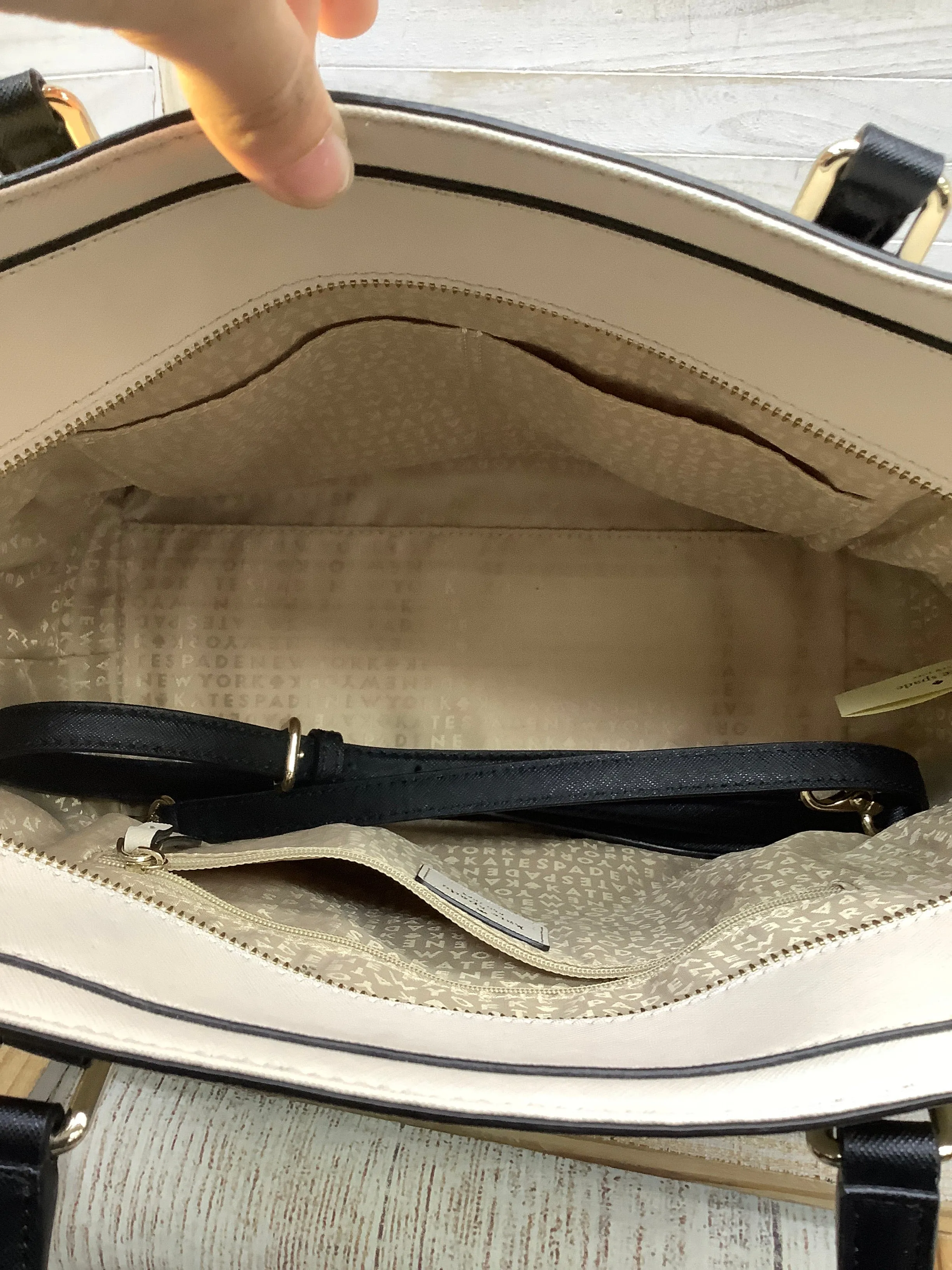 Crossbody Designer By Kate Spade, Size: Medium Kate Spade Bags