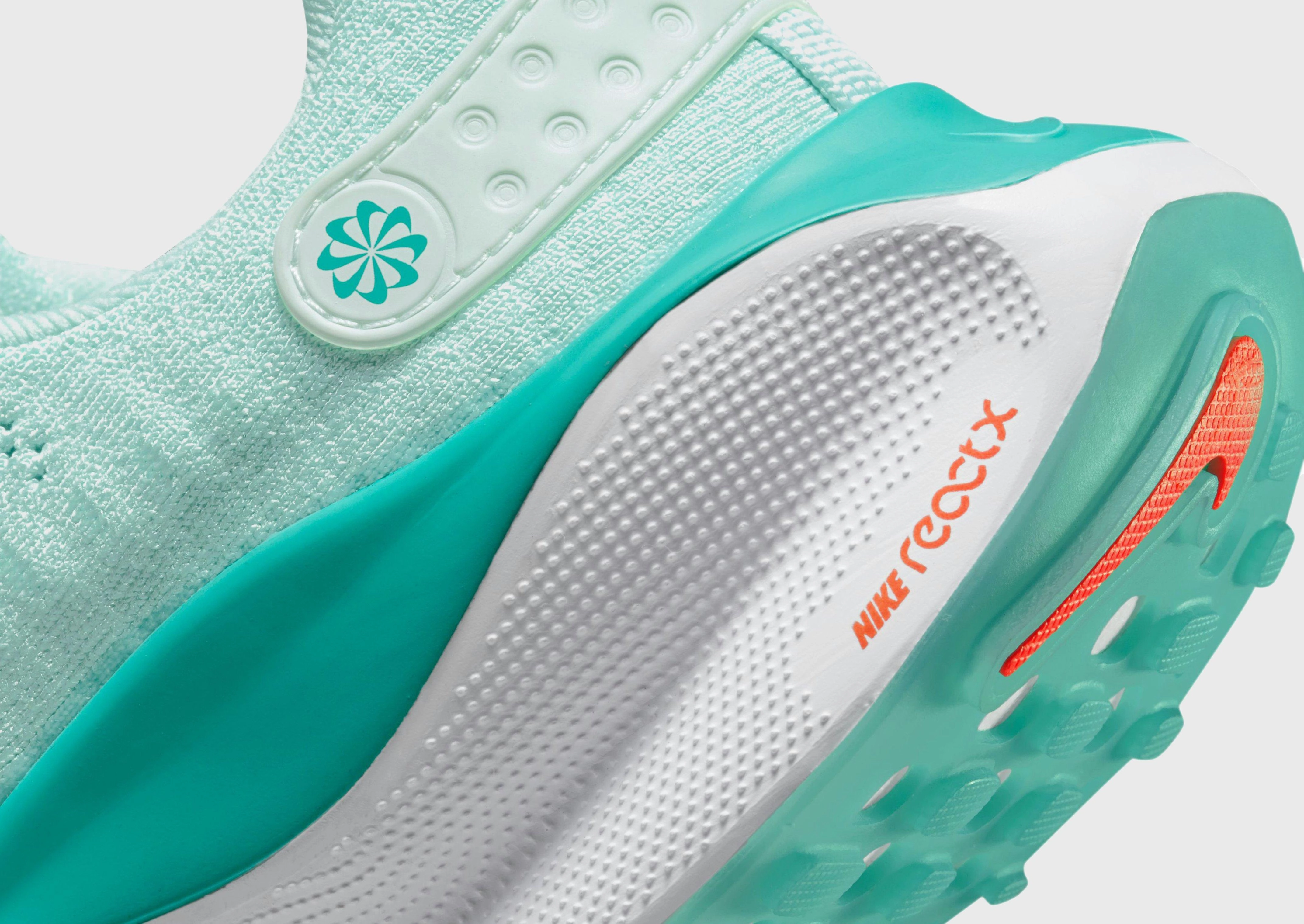 New Classics, Function   Feel, Adapt And Go, Smooth Silhouettes, Urban Inspired, Multi-Use Gear, Easy Essential, Universal Function