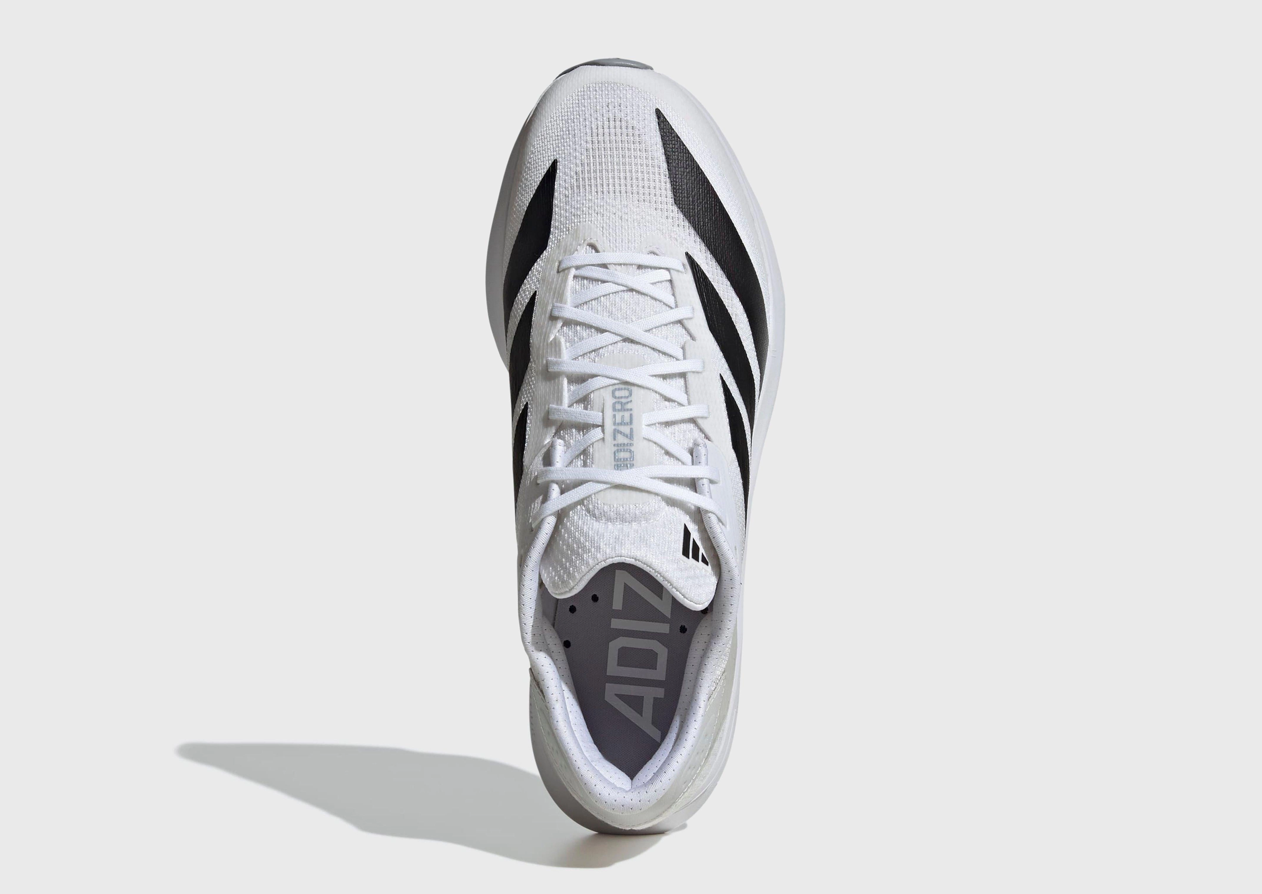 Move-Easy Layers, Refined Essentials, Timeless Cool, Pure Look, Built To Adapt, Simple Uniform, Functional Calm, All-Day Movement