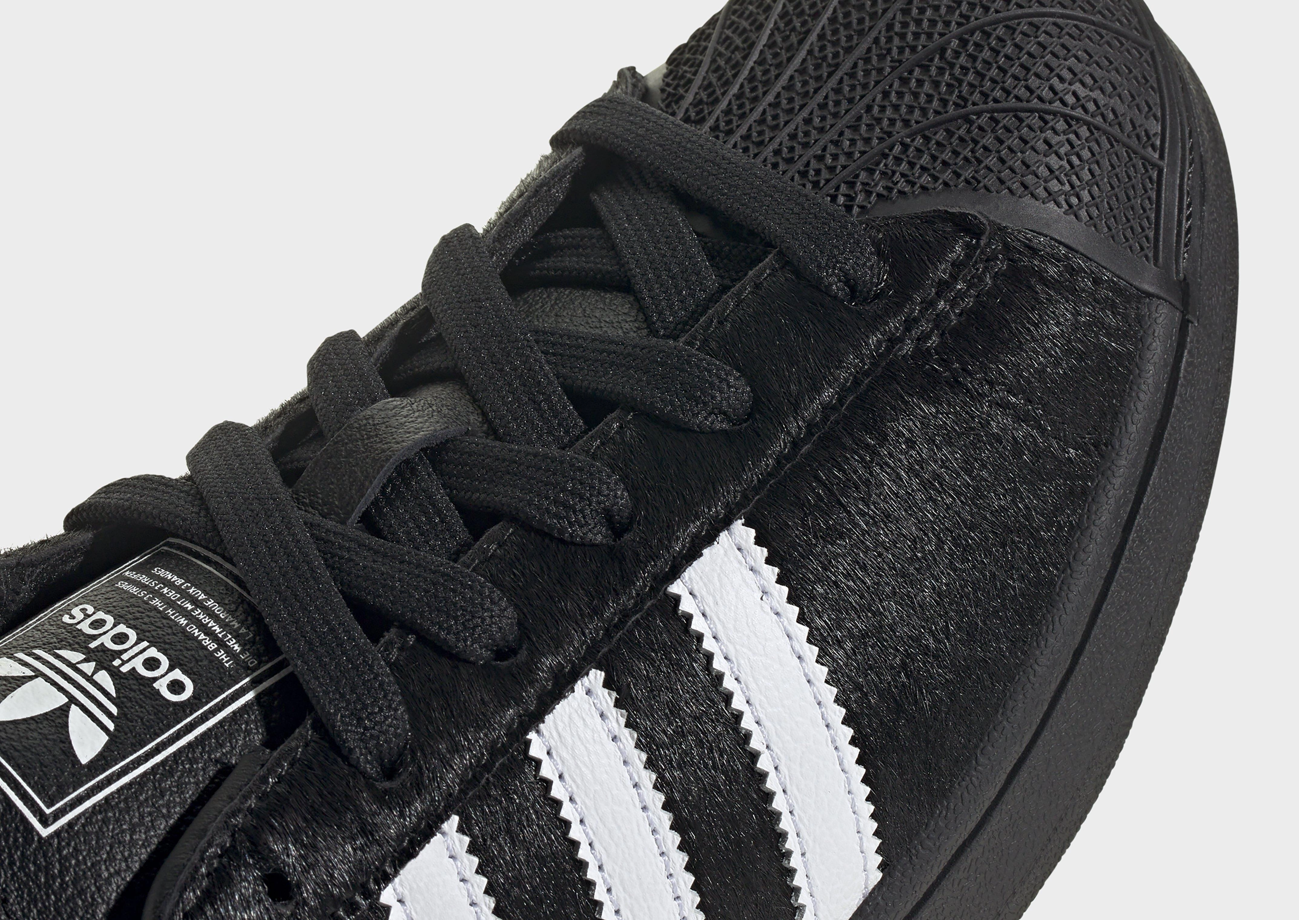 Ease-Ready, Visual Ease, Go-Easy Gear, Style Built In, Engineered To Adapt, Everyday Comfort