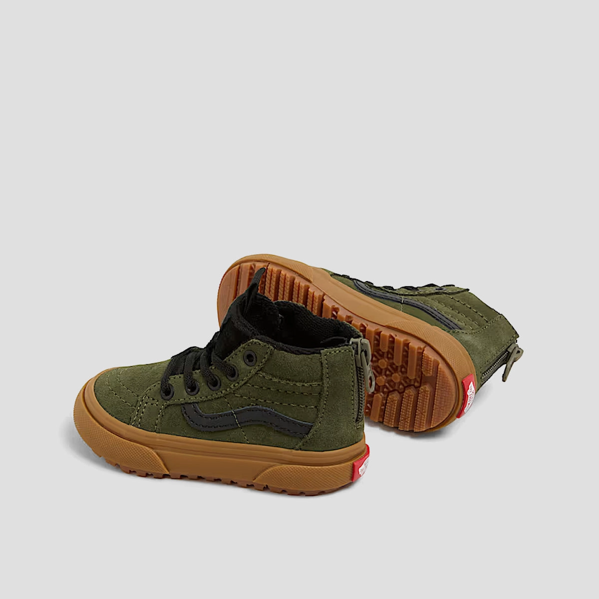Core-Level Comfort, Style Made Easy, Cool Utility, Effortless Fit, Minimal Focus, Sleek Essentials