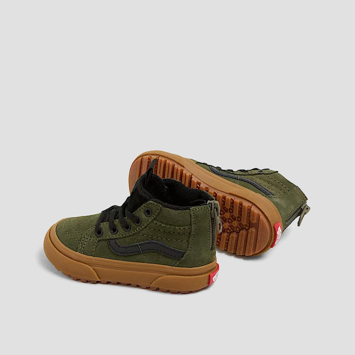Core-Level Comfort, Style Made Easy, Cool Utility, Effortless Fit, Minimal Focus, Sleek Essentials