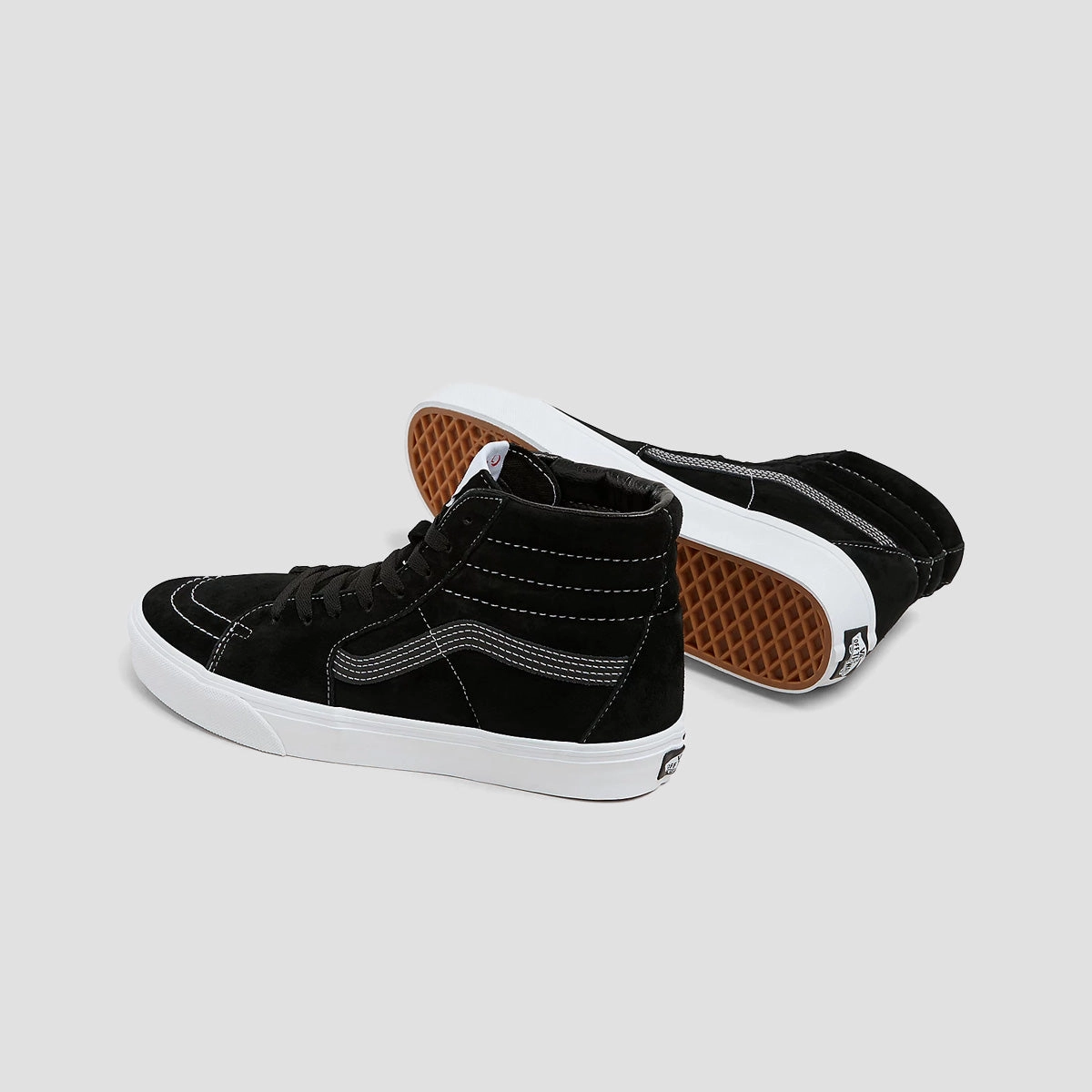 Design-Led, Future-Ready, Calm In Motion, Downtown Vibe, Optimized Outfit, Motion In Mind