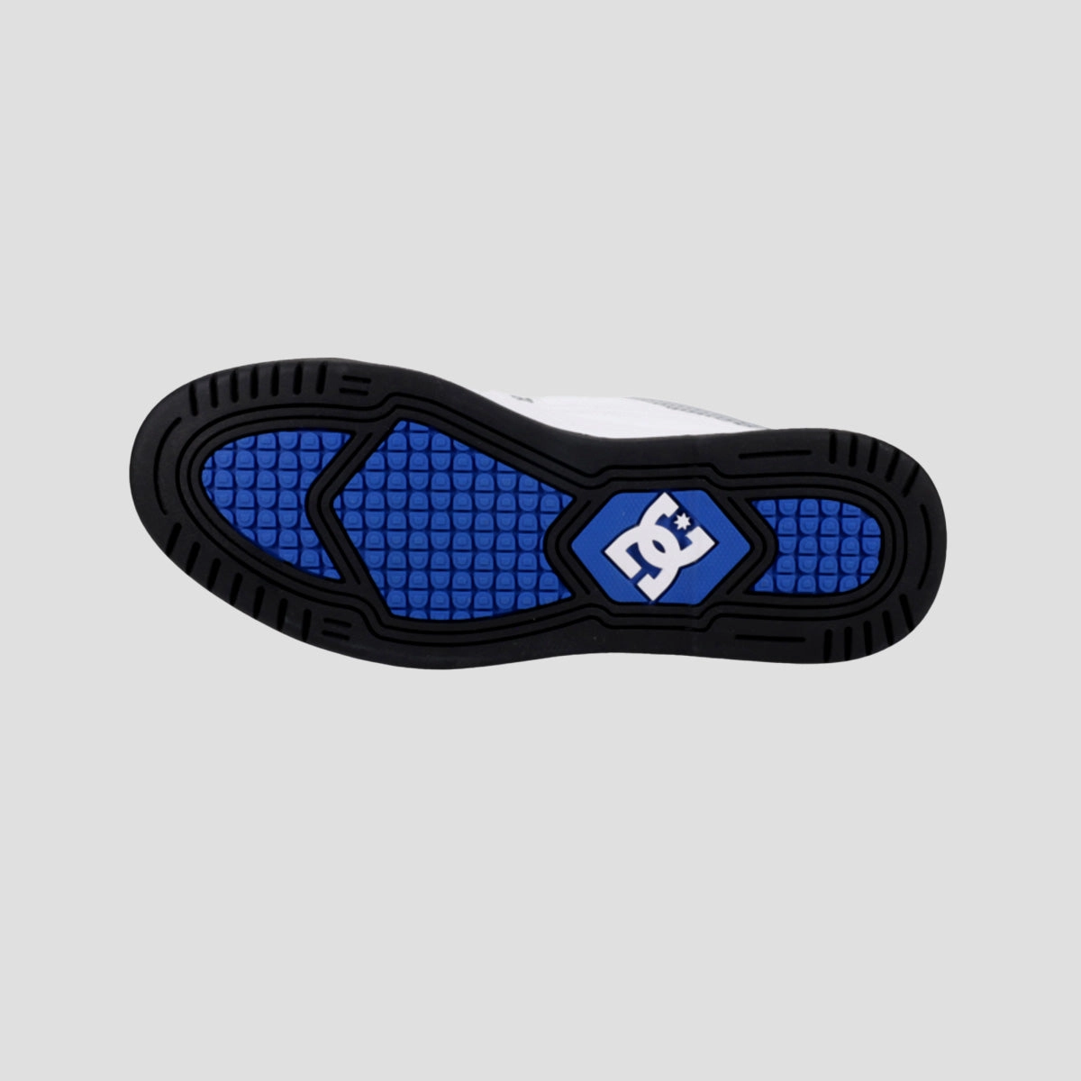 Style Built In, Forward-Looking Fit, Season-Neutral, Urban Toolkit, Designed For Pace, Unified Fit