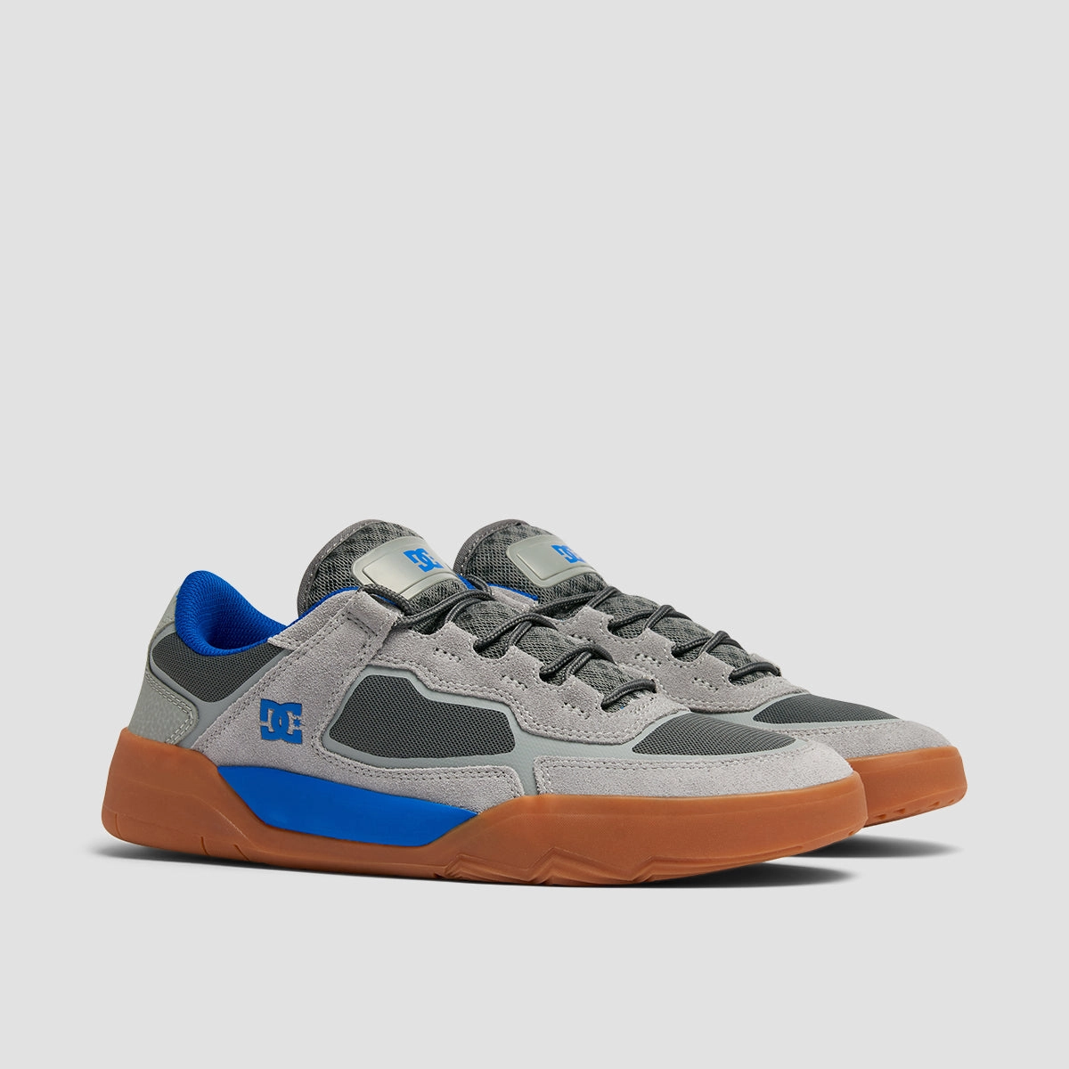 Hybrid Aesthetic, Urban Lifestyle, Motion Elements, Light-Living, Crafted To Wear, Future-Neutral