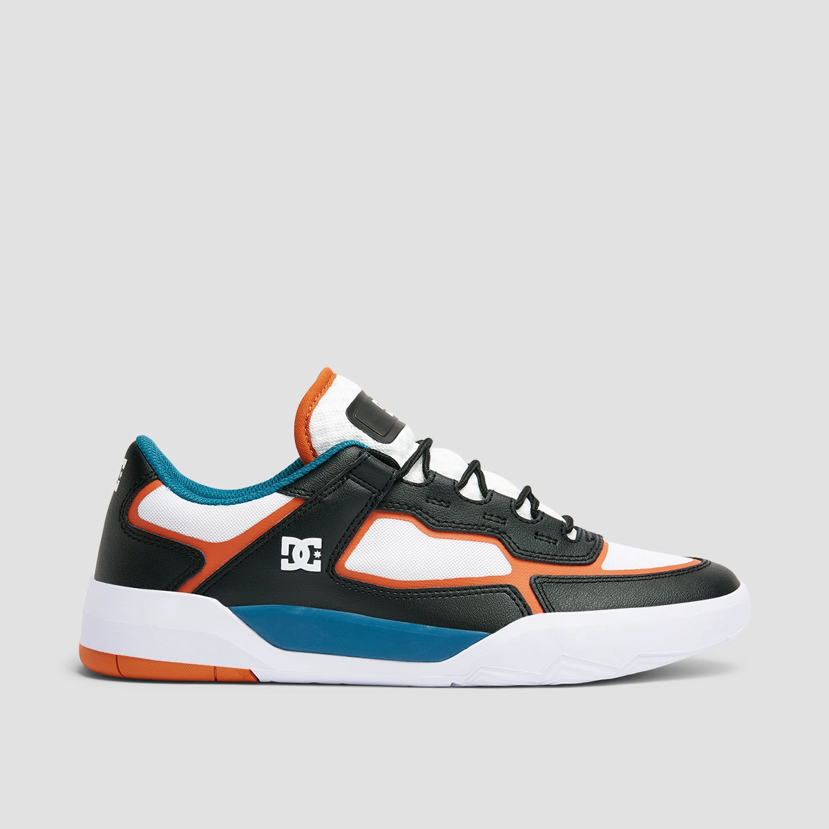 Effortless Utility, Subtle Style Gear, Less Is More, Active Living, Life, Simplified, Style Meets Tech