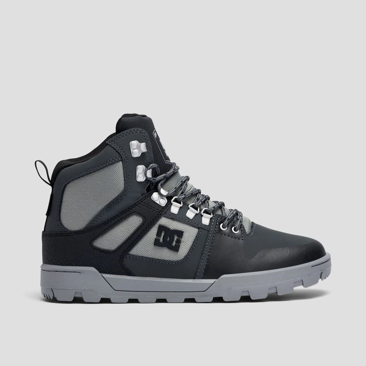 Cool Shift, Dynamic Layerwear, Ease-Forward Fit, Streamlined Life, Quiet Statement