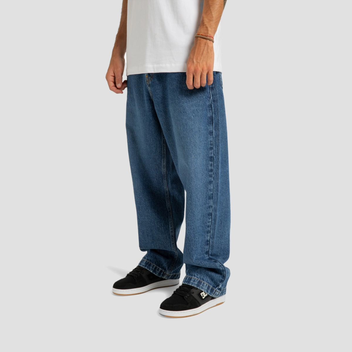 Movement Uniform, Neutral Layers, Authentic Motion, Easy Essential, Pure Lines, Core-Centric, Tailored Utility