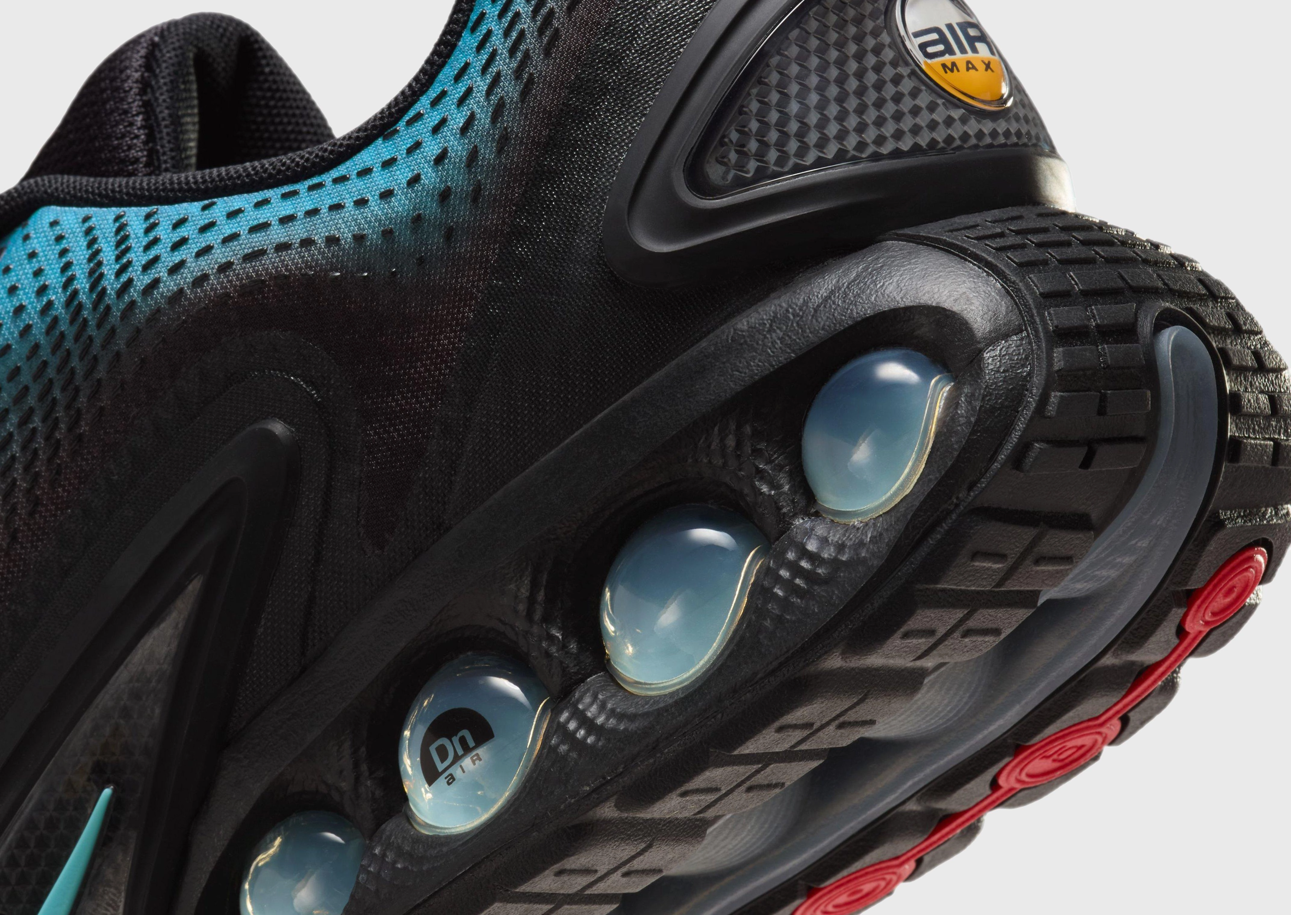 Form In Action, Form Plus Function, Crafted To Wear, Future-Light, Essential Edge, Modern Identity, Hybrid Life, Sleek Presence