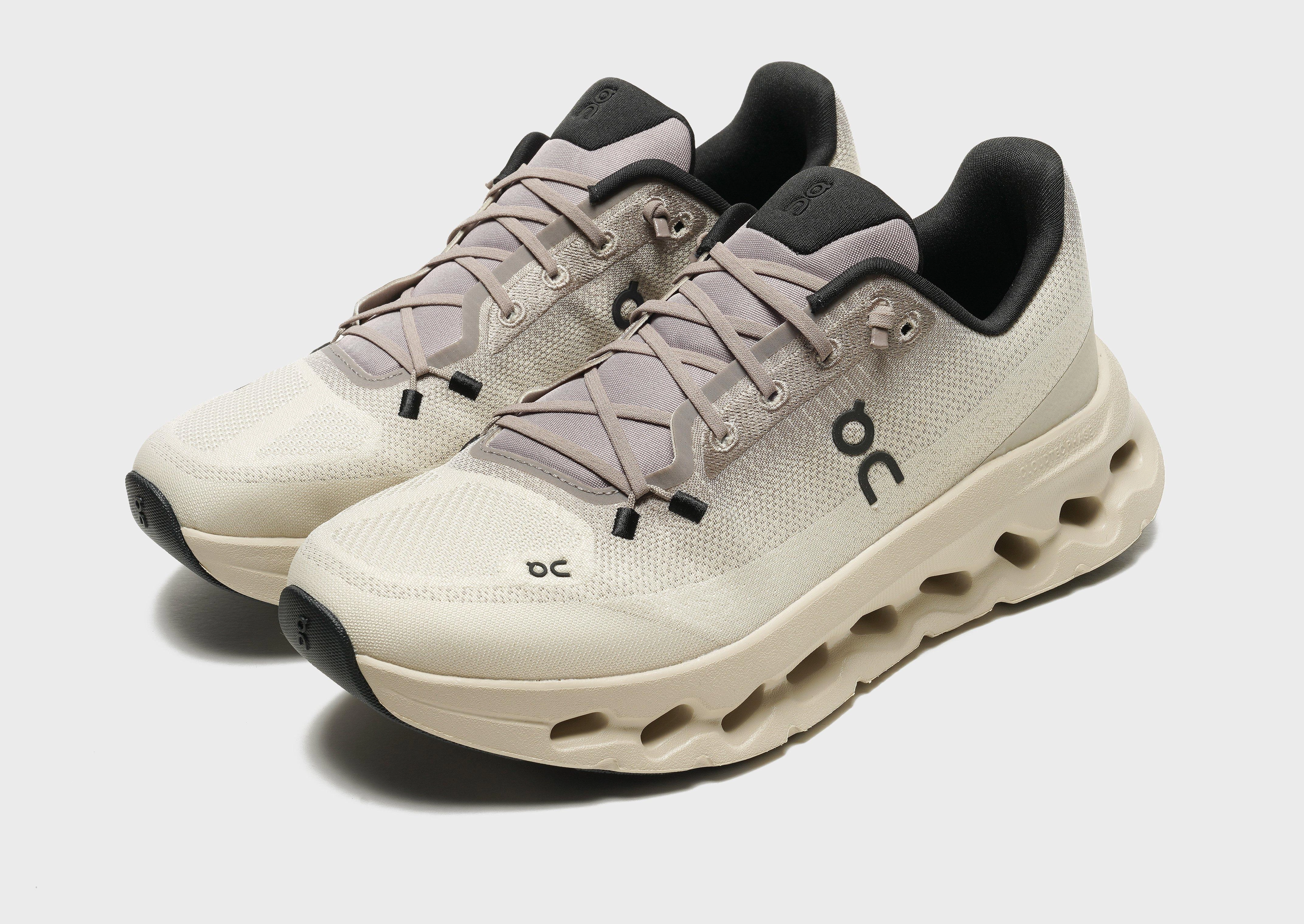 Life, Simplified, Go-To Gear, Responsive Fit, Minimal Design, Your New Core, Universal Pieces