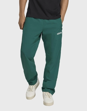 Relaxed Innovation, Layer Your World, Form-To-Function, Easy Essential, Freedom Fitted, Flex And Fit, Refined Minimalism