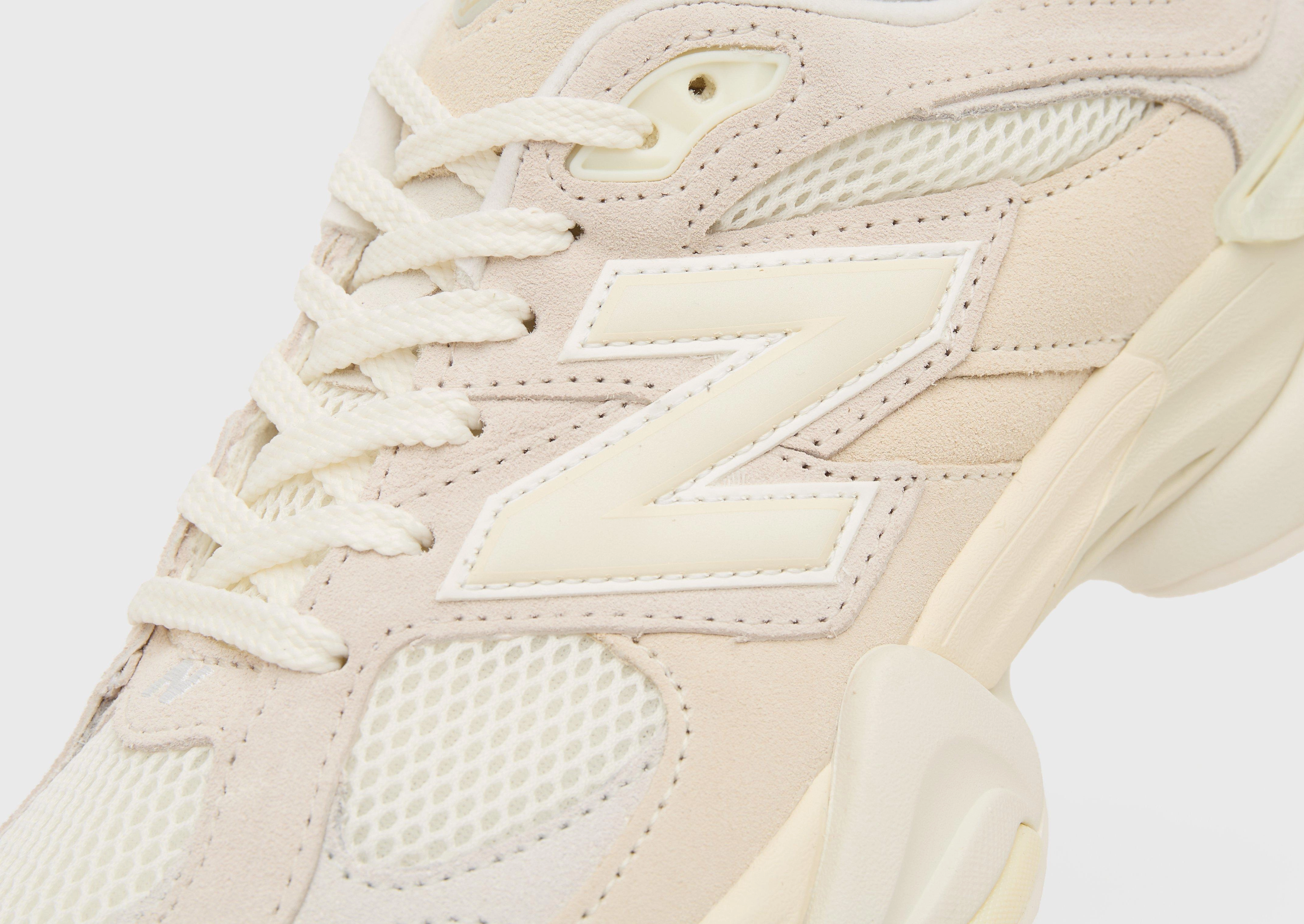 Dynamic Looks, Your Daily Vibe, Everyday Comfort, Soft Structure, Crafted Minimal