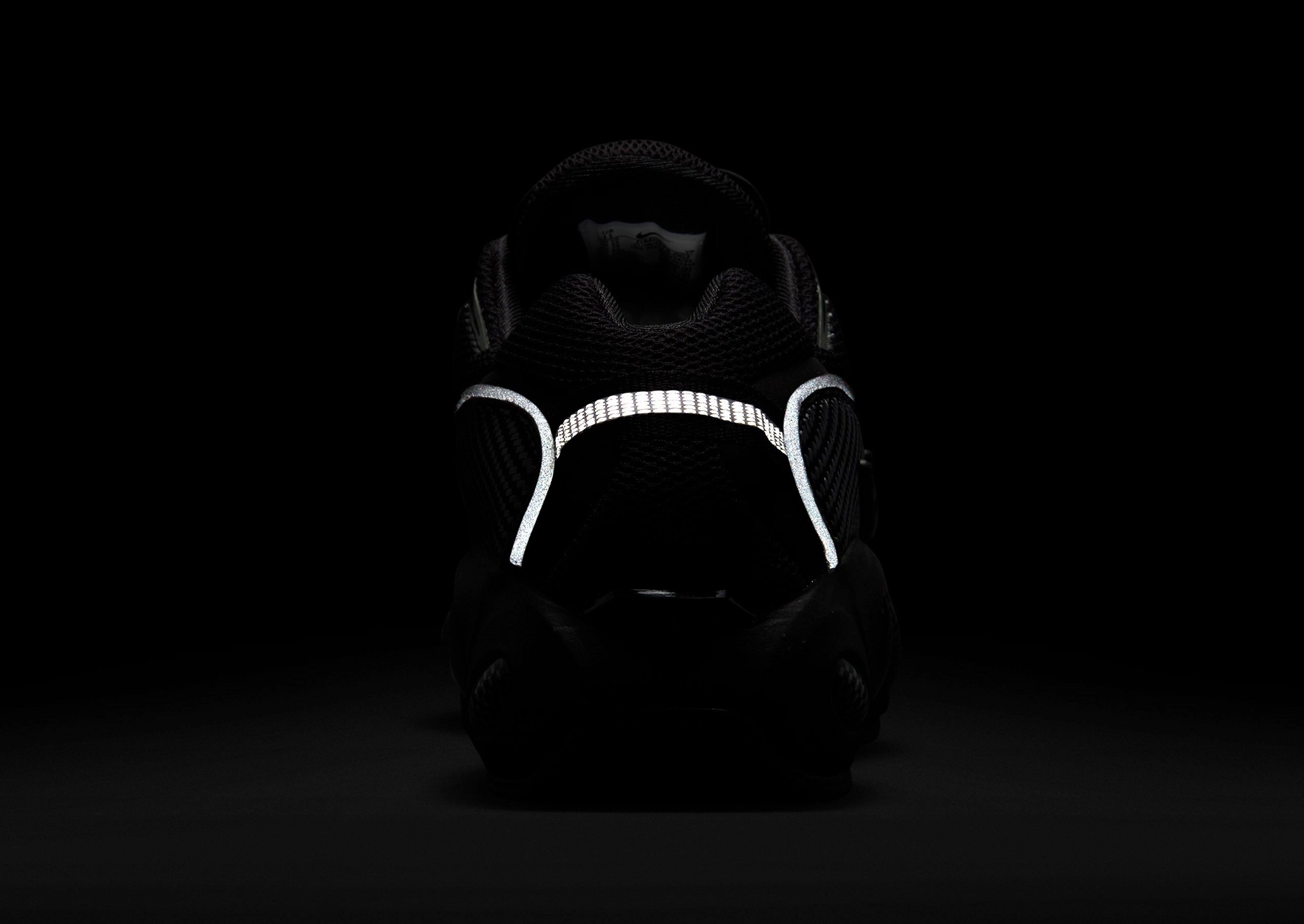 Streamlined Fit, Designed To Shift, Movement Architecture, Built Around You, Smart Design Gear