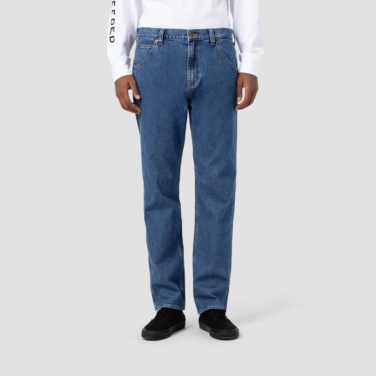 Relaxed Motion, Quiet Statement, Clean Direction, Soft Urban Core, Flow-Wear Future, Clean Aesthetic, Made For Days