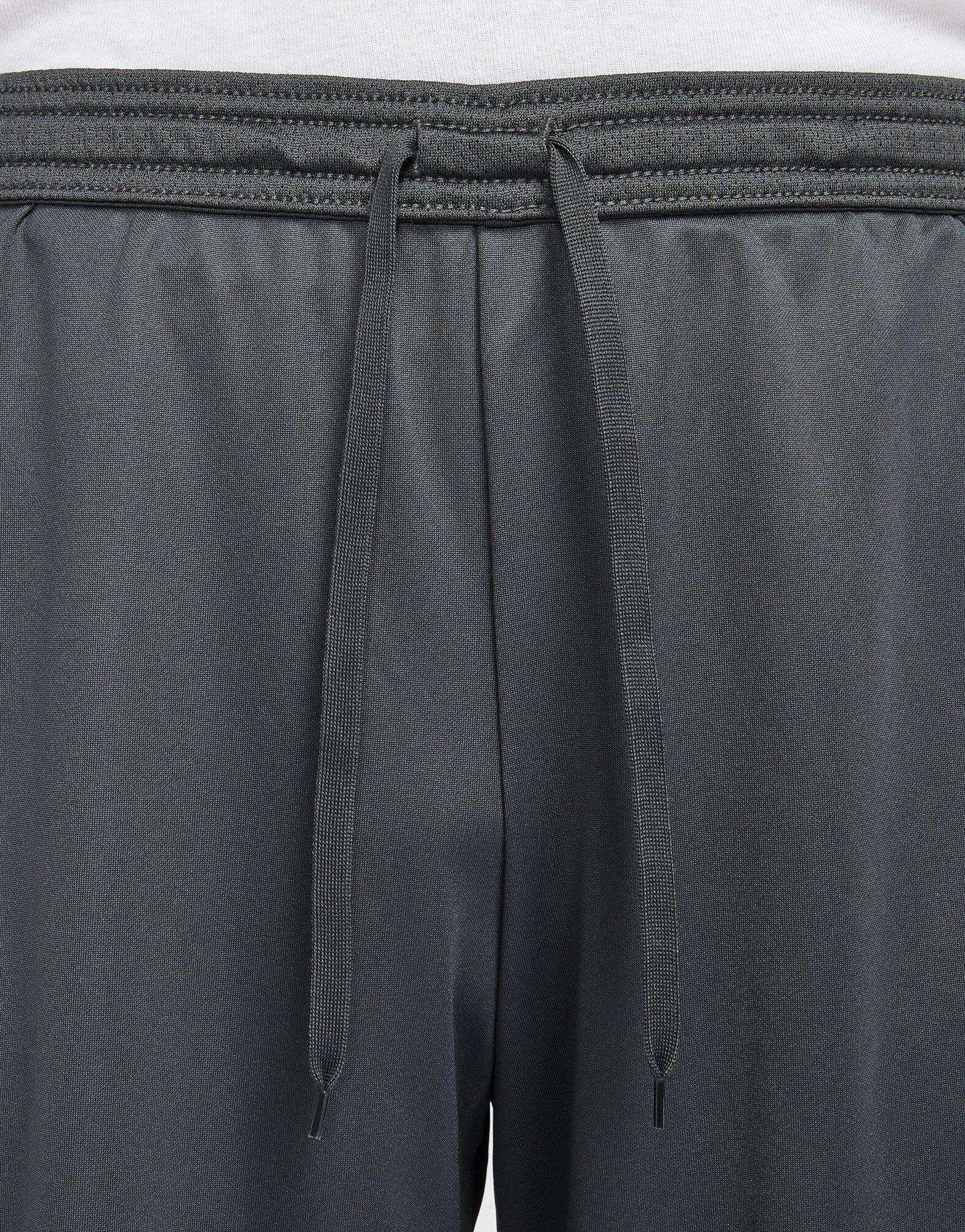 Layer Logic, Effortless Edge, Essence Of Movement, Step Into Rhythm, Modern Casuals, Future-Light