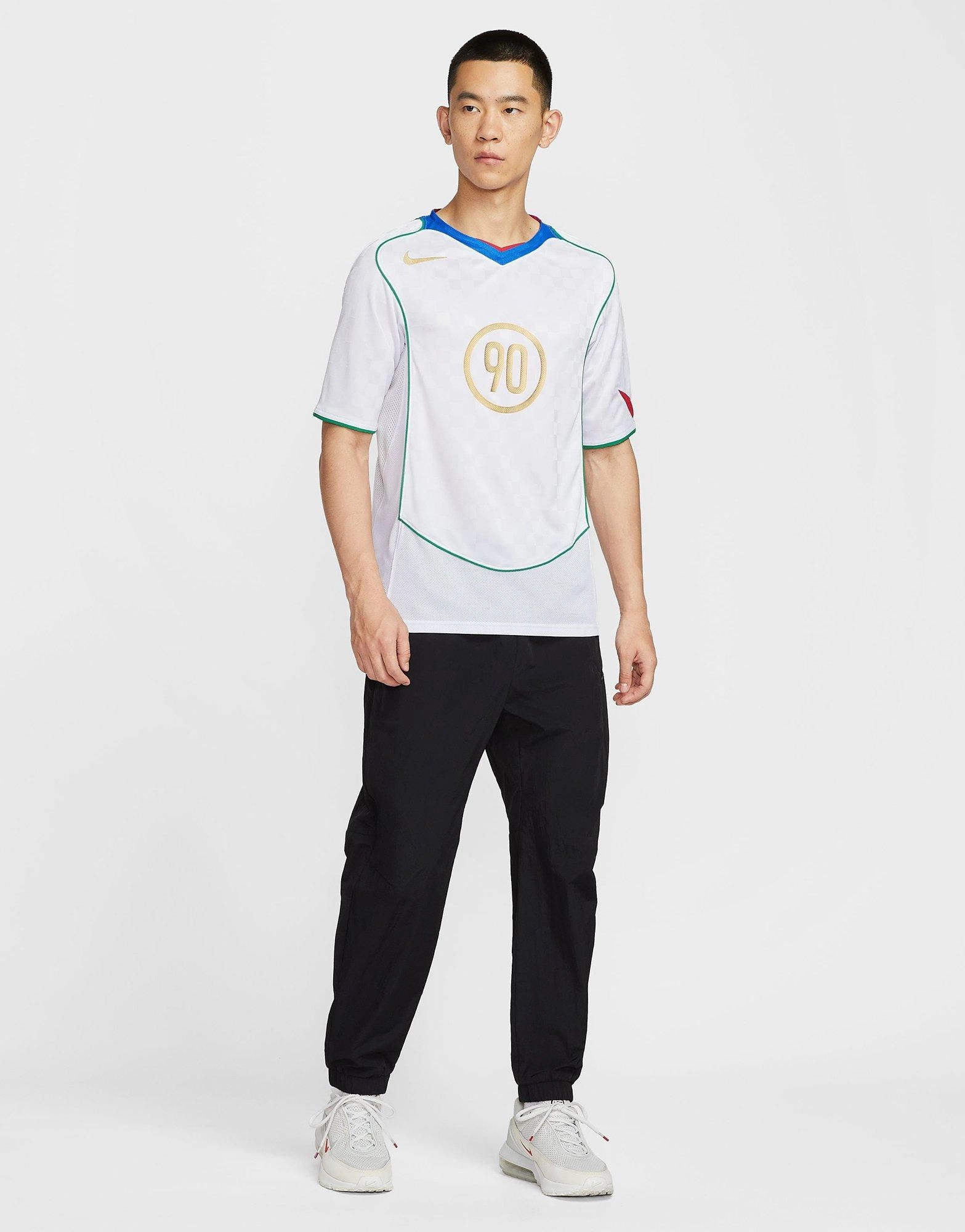 Fluid Design, Grounded Luxury, Lifestyle Drop, Built For Today, Subtle Style Gear, Refined Edge, Visual Ease
