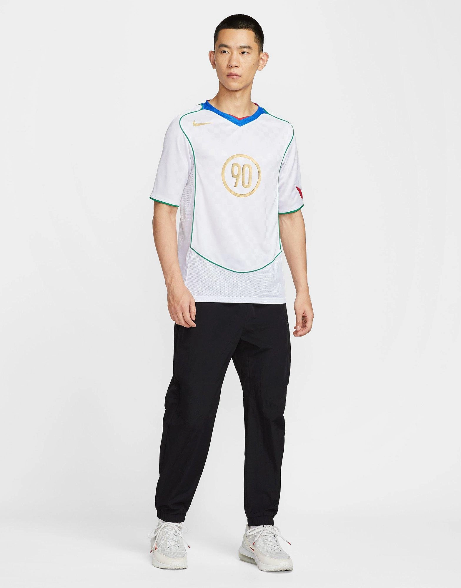 Motion-Wear Daily, Curated For Motion, Quiet Fit, Iconic Minimalism, Layer Logic, Dynamic Presence, Ease In Design, Minimal Mode