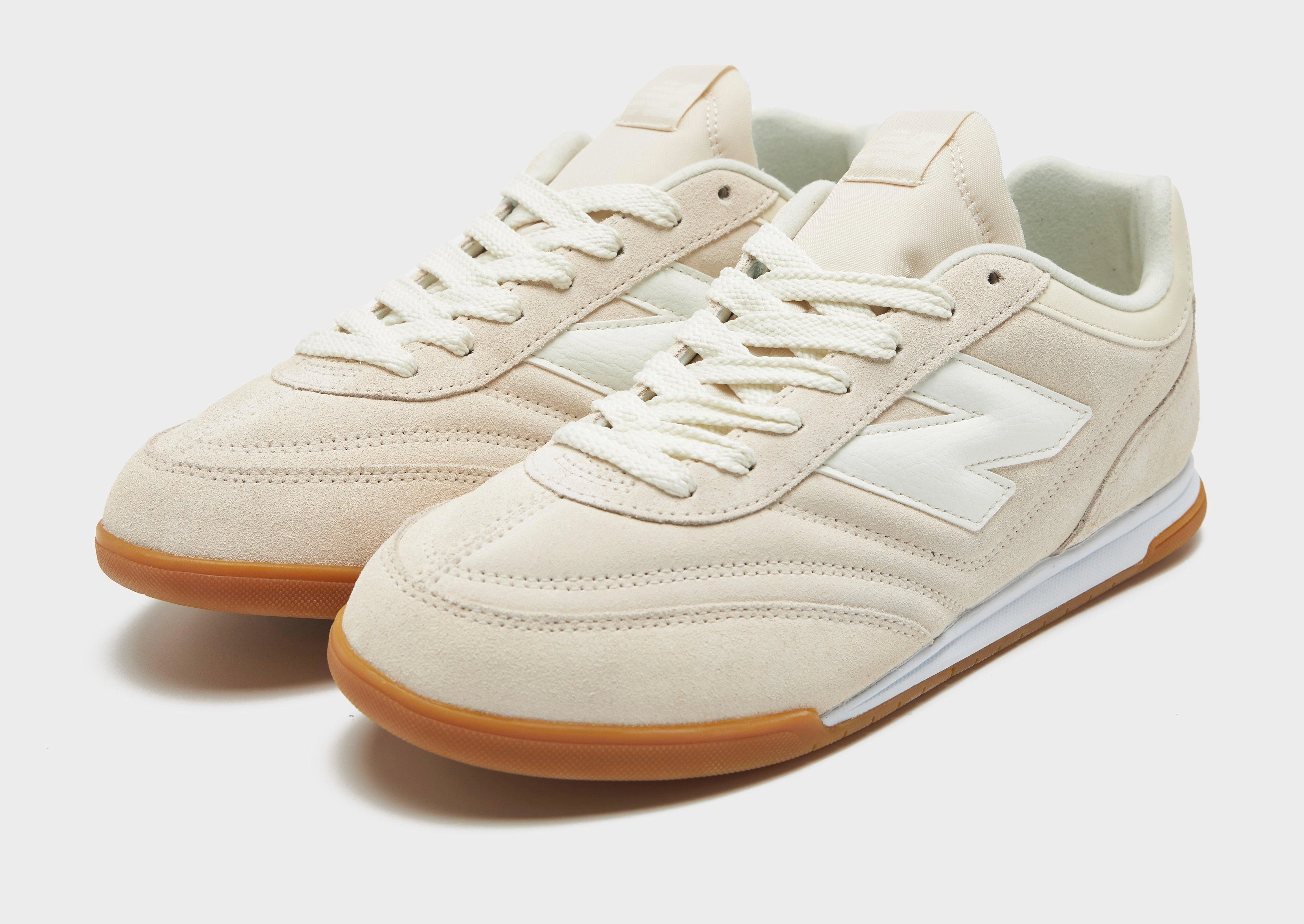 Go-Easy Gear, Everyday Ease, Built Around You, Street-Forward, Versatile Pulse, City-Form, All-Day Movement, Calm Layers