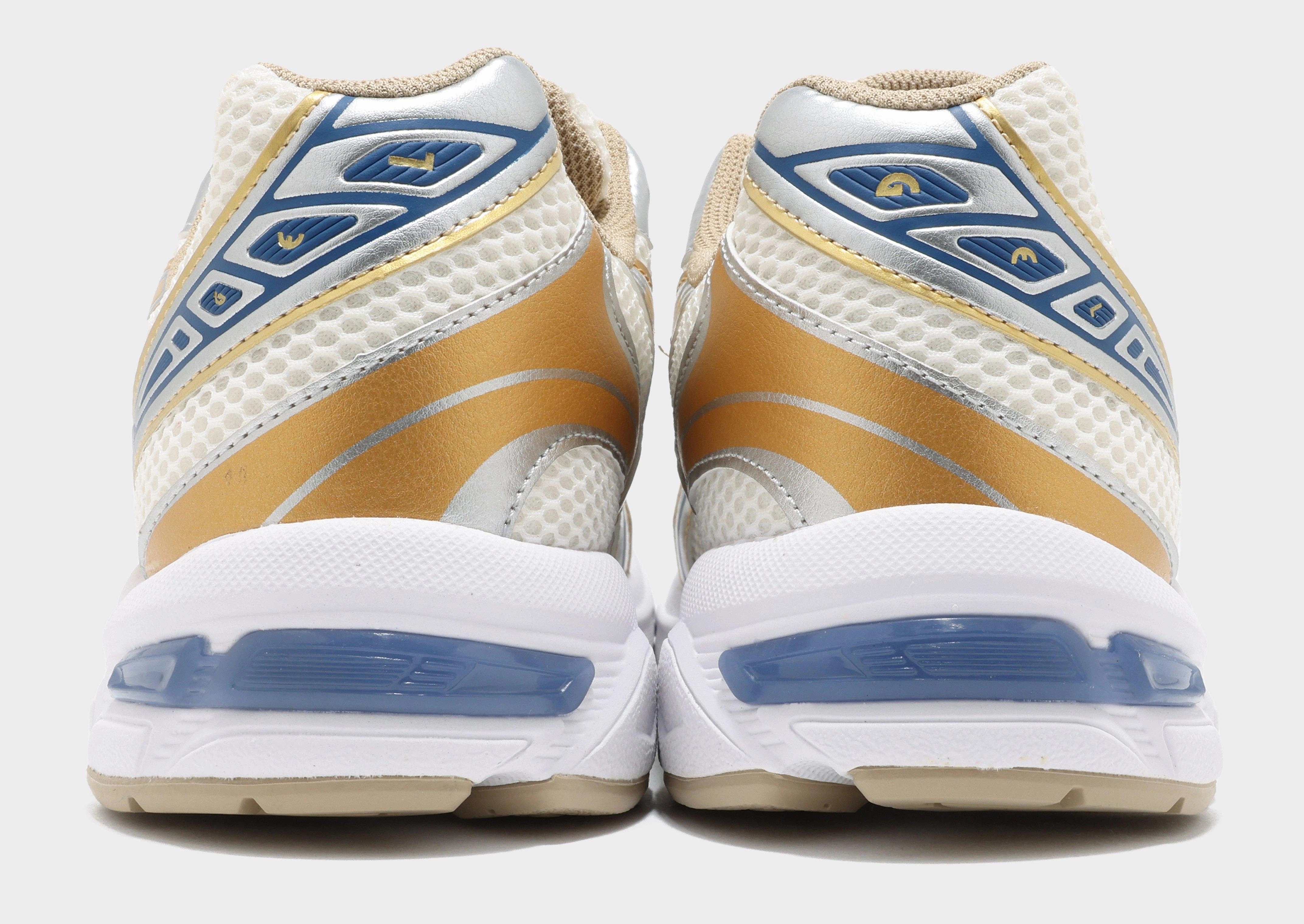 Edge-Layered, City-Proof, Daily Balance, Precision In Style, Daily Expression