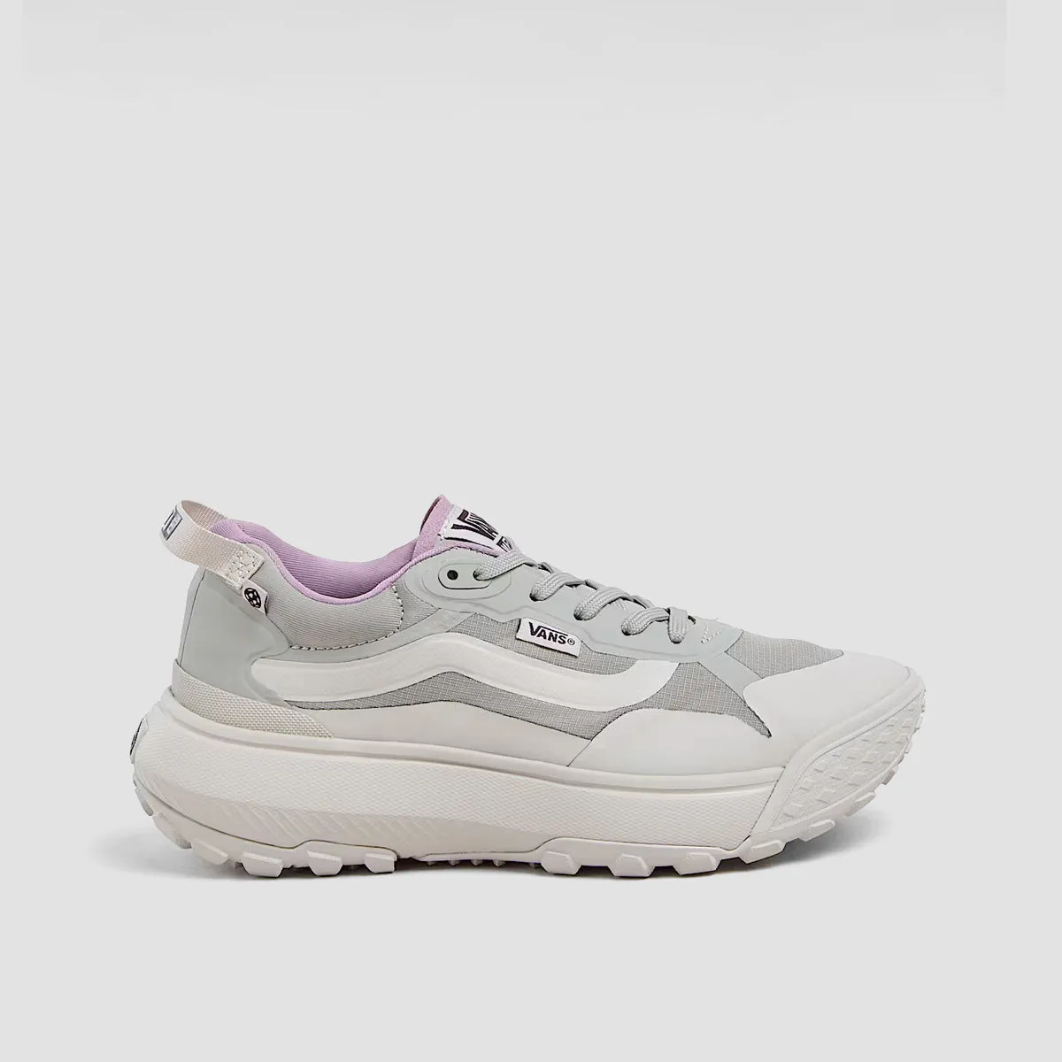 Motion Simplicity, Versatility Gear, Modular Minimalism, Streamlined Mobility, Feel-Based Fashion, Crafted Now, Calm-Driven Fit