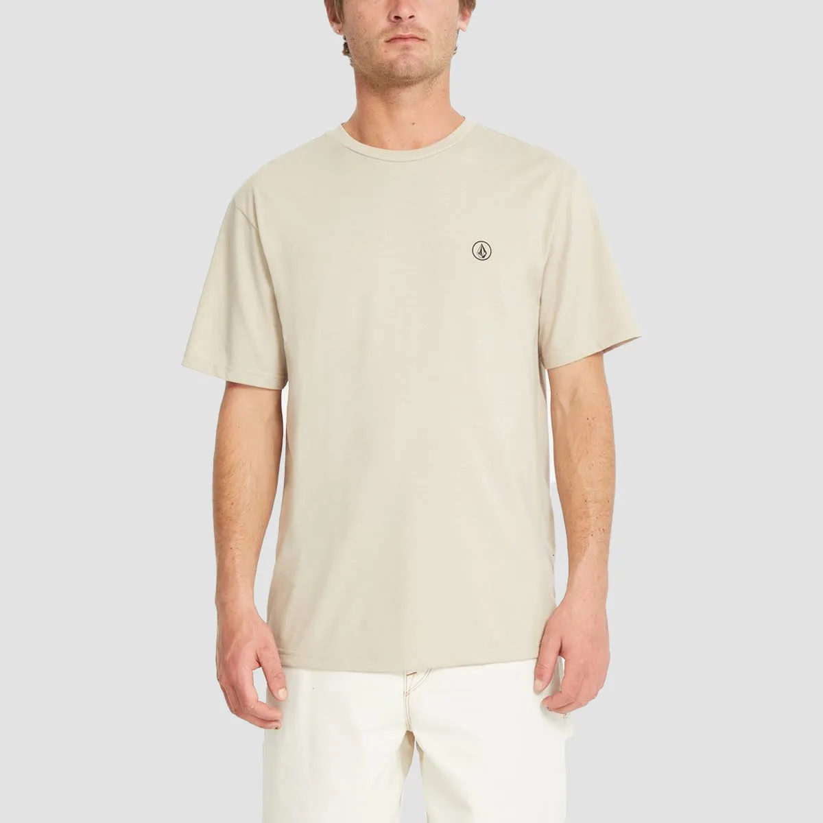 Daily Clarity, Effortless Minimal, Wearable Clarity, Multi-Context Fit, Refined To Move, Shift Into Ease, Layered City, Modern Essentials