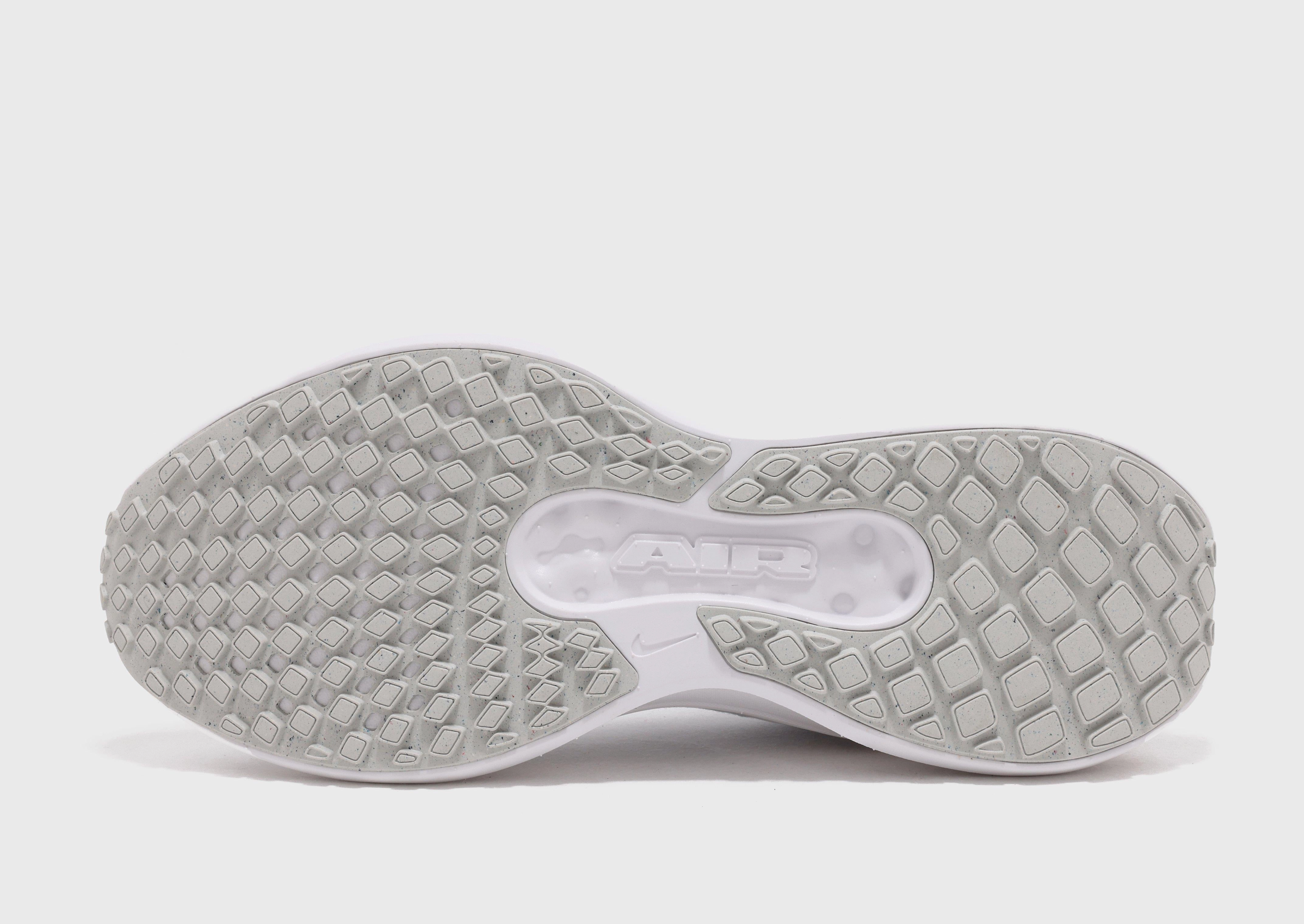 Ultra-Clean Style, Future-Forward Comfort, Versatile Mood, Universal Fit, Versatile Future, Everyday Innovation, Go-Everywhere, Visual Ease