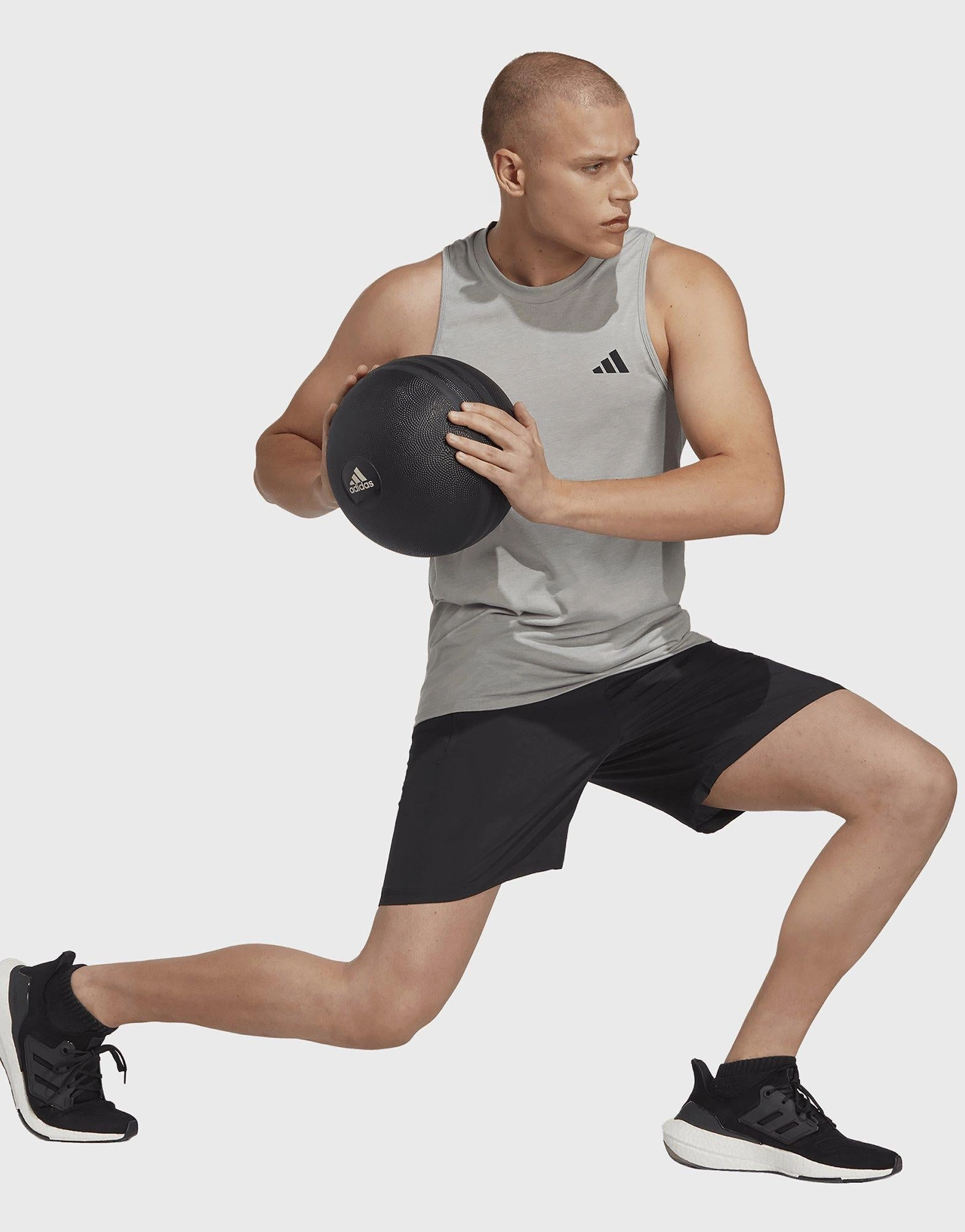 Streamlined Edge, Comfort Redefined, Form-Led, Universal Outfit, All-Day Rhythm, Designed To Explore, Cool Utility