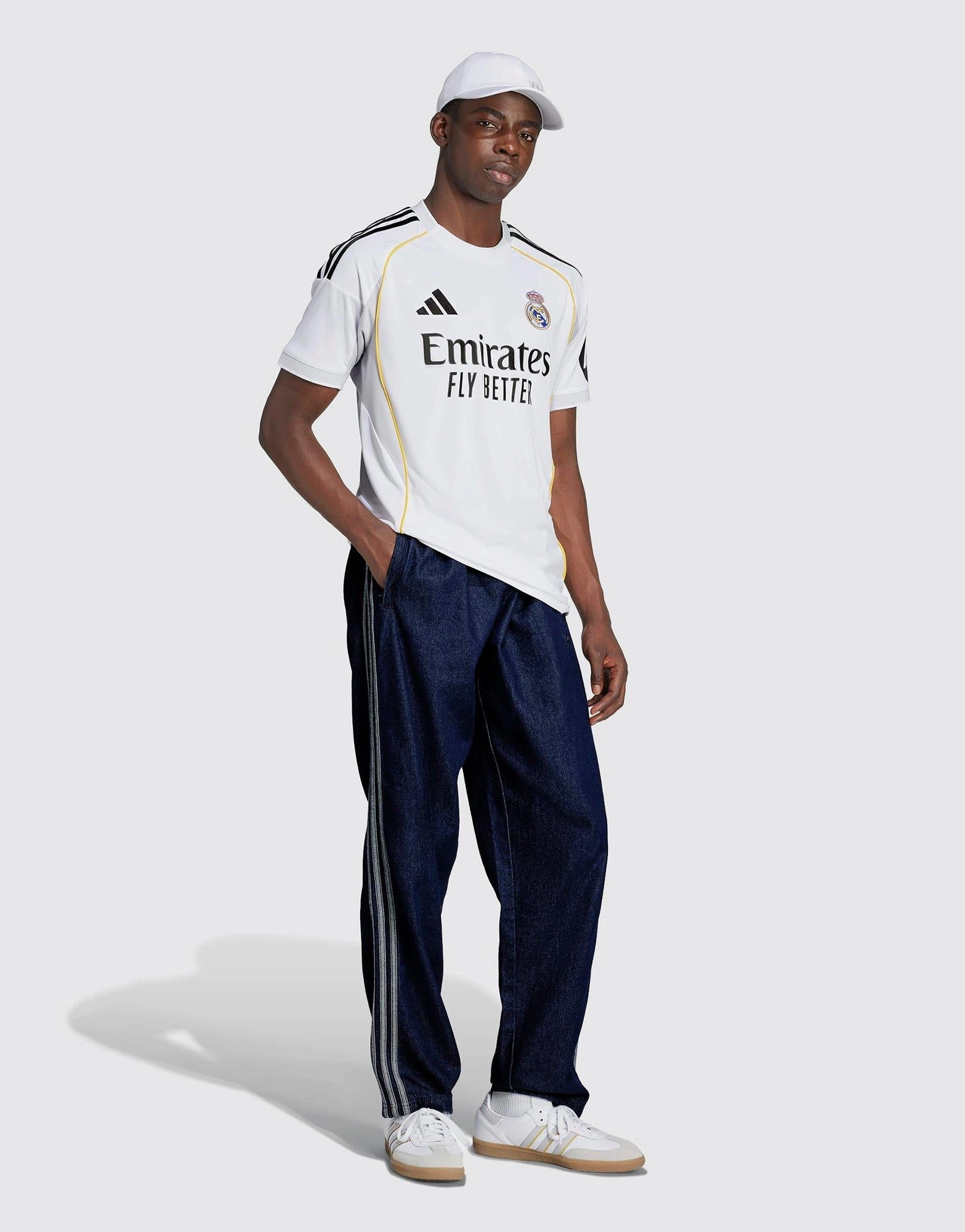 Dynamic Looks, Layered Motion, Motion Simplicity, Sleek Comfortwear, Urban Transition