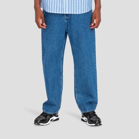Low-Key Luxe, Essentials In Motion, Active Energy, In-Motion Look, Forward Pulse, Relaxed Innovation, Calm In Motionwear