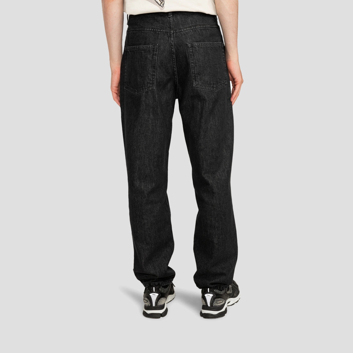Ease In Motion, Versatile Soul, Flow-Forward Gear, Signature Look, Universal Outfit, Redefined Casual, Modern Essentials, Instant Outfit