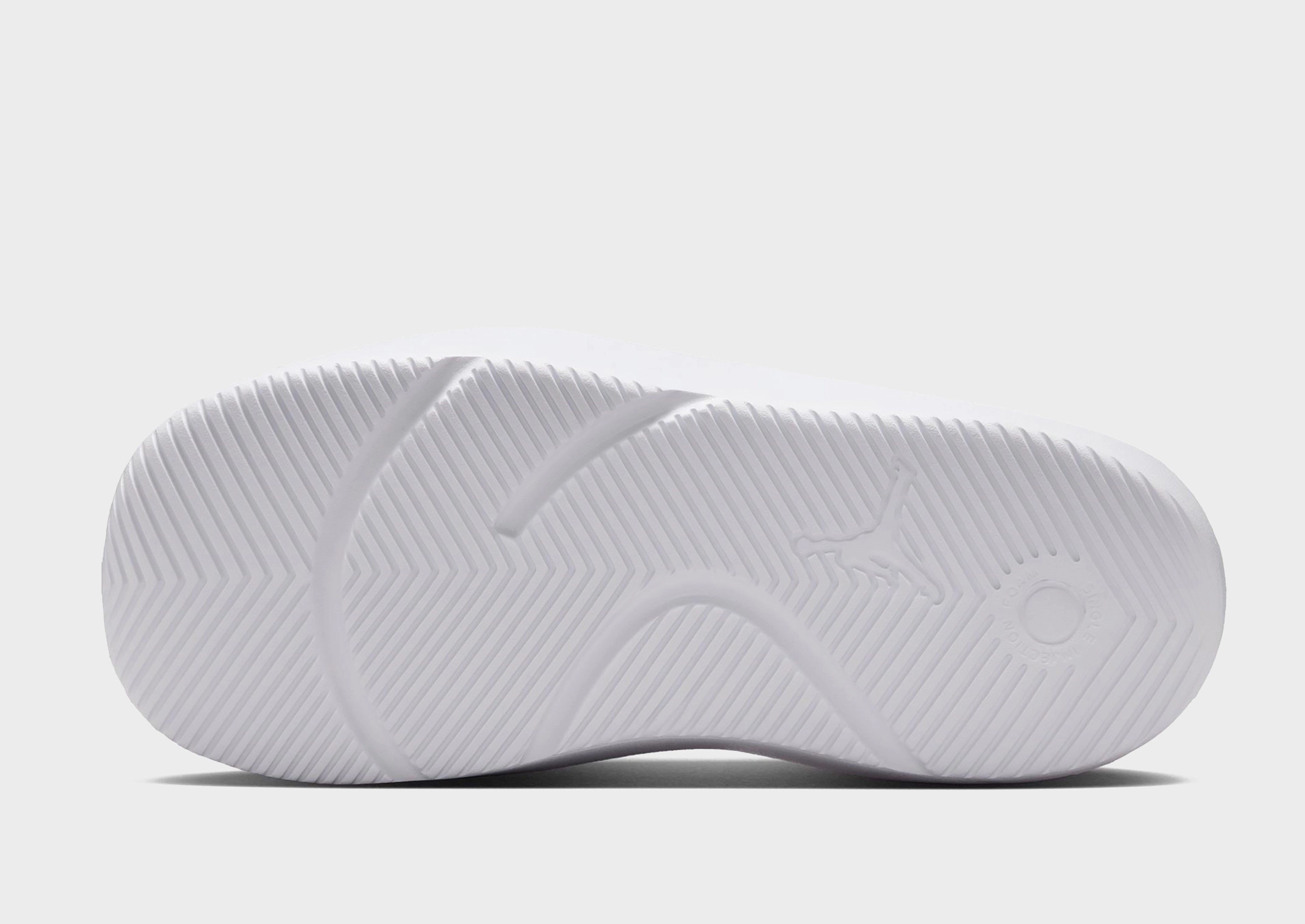 Motion-Driven, Season-Neutral, Move All Day, Versatile Rhythm, Go-Easy Gear