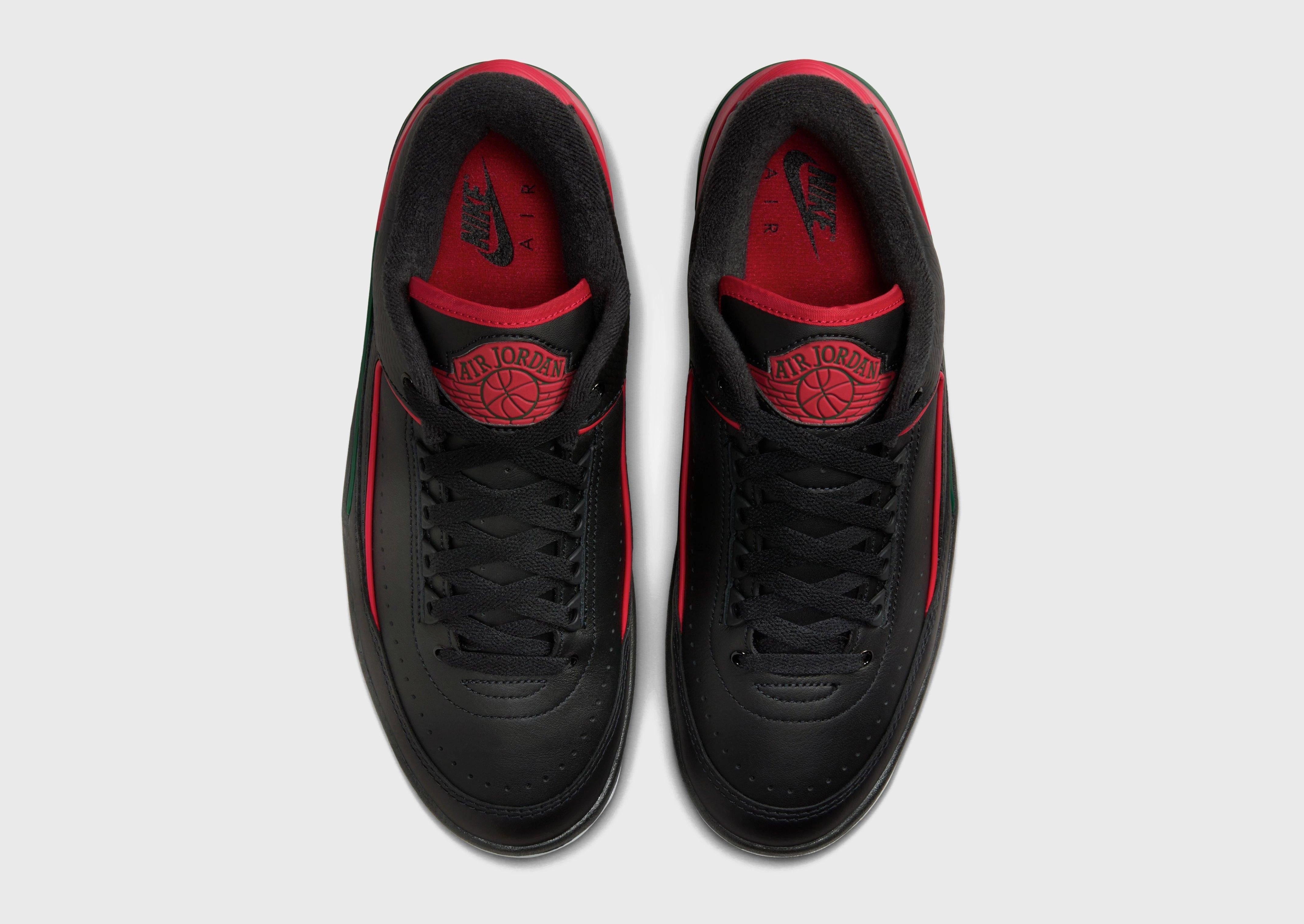 Balance Meets Style, Flow-Forward, Soft Urban Core, Clean Attitude, Clarity In Motion