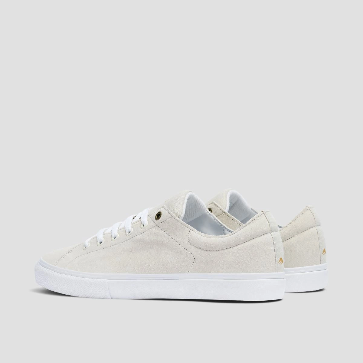 Ease In Design, Relaxed Motion, Engineered For Flow, Forward-Looking Fit, Lifestyle Rhythm, Fresh Silhouette