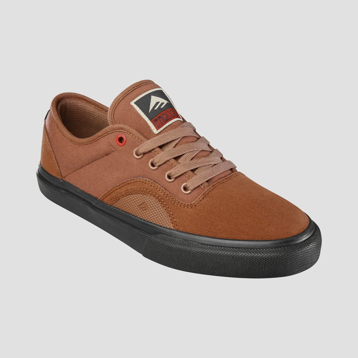 Effortless Utility, Clean Citywear, Visual Ease, Fresh Expression, Quiet Performance