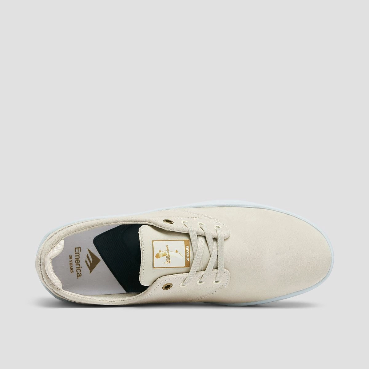 Iconic Minimalism, Active Living, Pure Function, Progressive Outfit, Movement Reimagined
