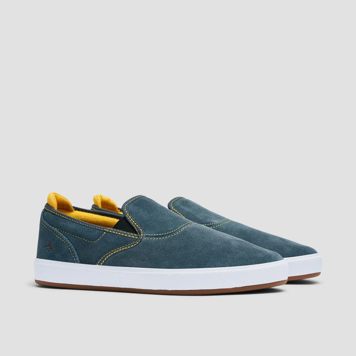 Clean-Forward, Style Without Noise, Wear With Intent, Edge And Ease, Built For Motion, Your New Core, Lightweight Living