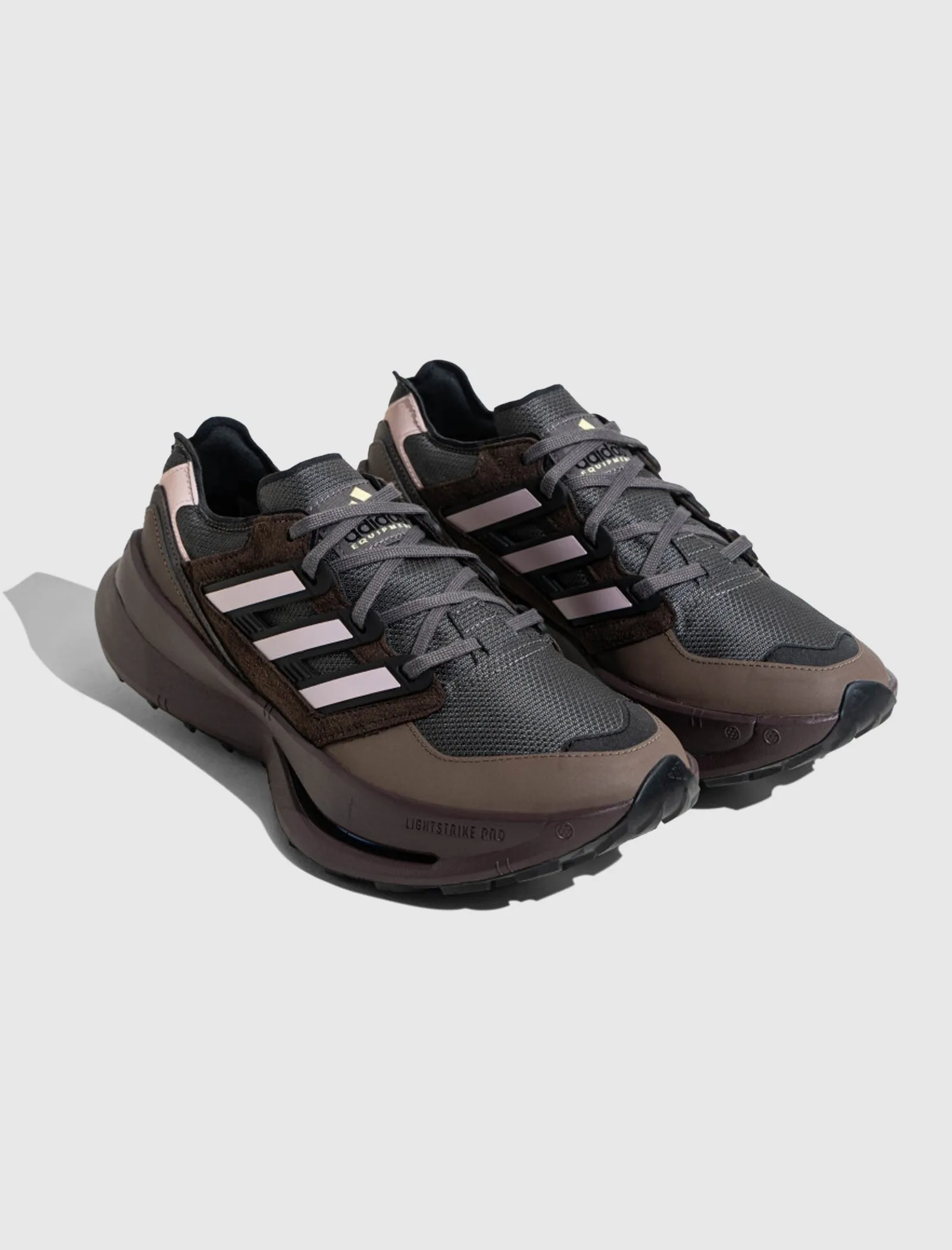 EQUIPMENT AGRAVIC "BROWN/PINK" Shoes	ADIDAS